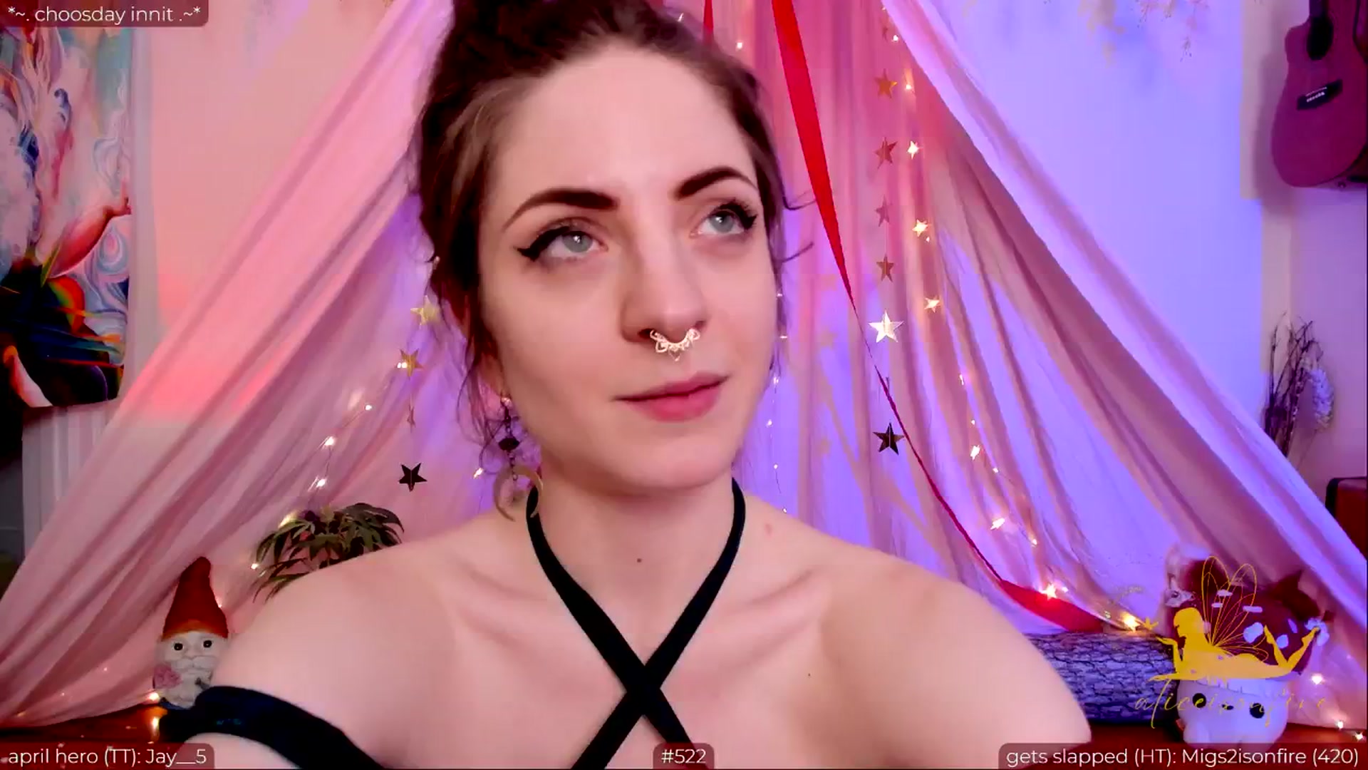 Gallery image thumbnail from aliceisonfire's myfreecams stream on, 05/04/2024, 10:28 image 12 of 20