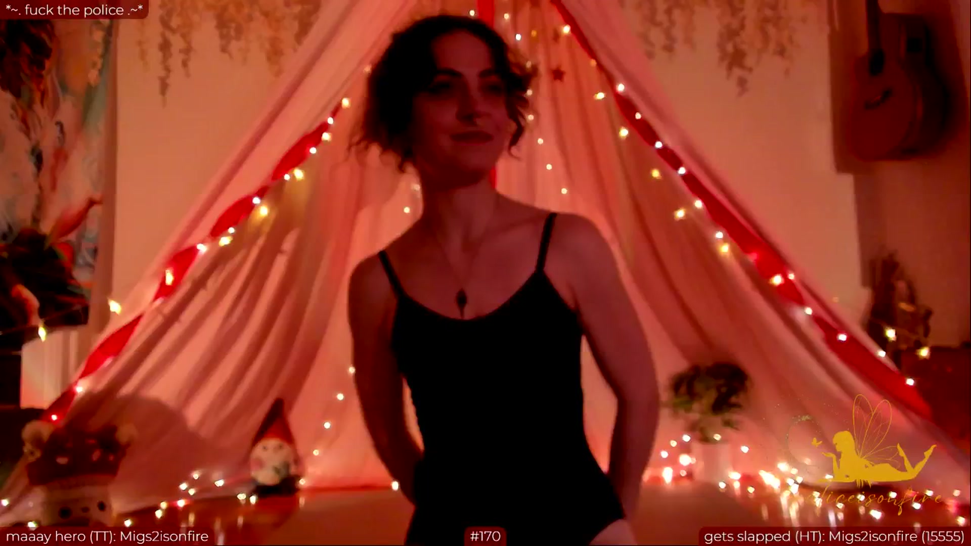 Gallery image thumbnail from aliceisonfire's myfreecams stream on, 05/15/2024, 08:57 image 19 of 20