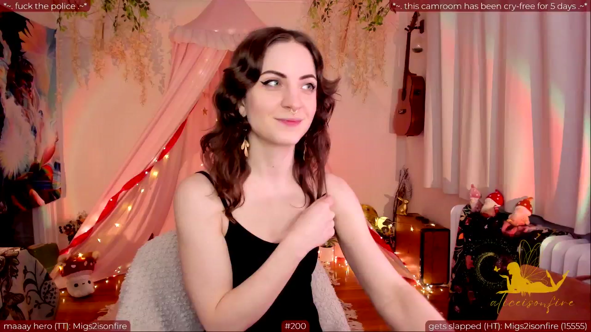 Gallery image thumbnail from aliceisonfire's myfreecams stream on, 05/22/2024, 06:31 image 1 of 20