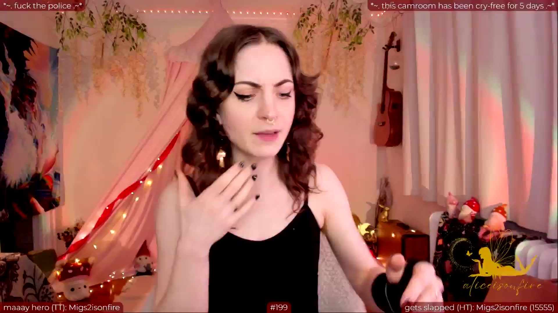 Gallery image thumbnail from aliceisonfire's myfreecams stream on, 05/22/2024, 06:31 image 7 of 20