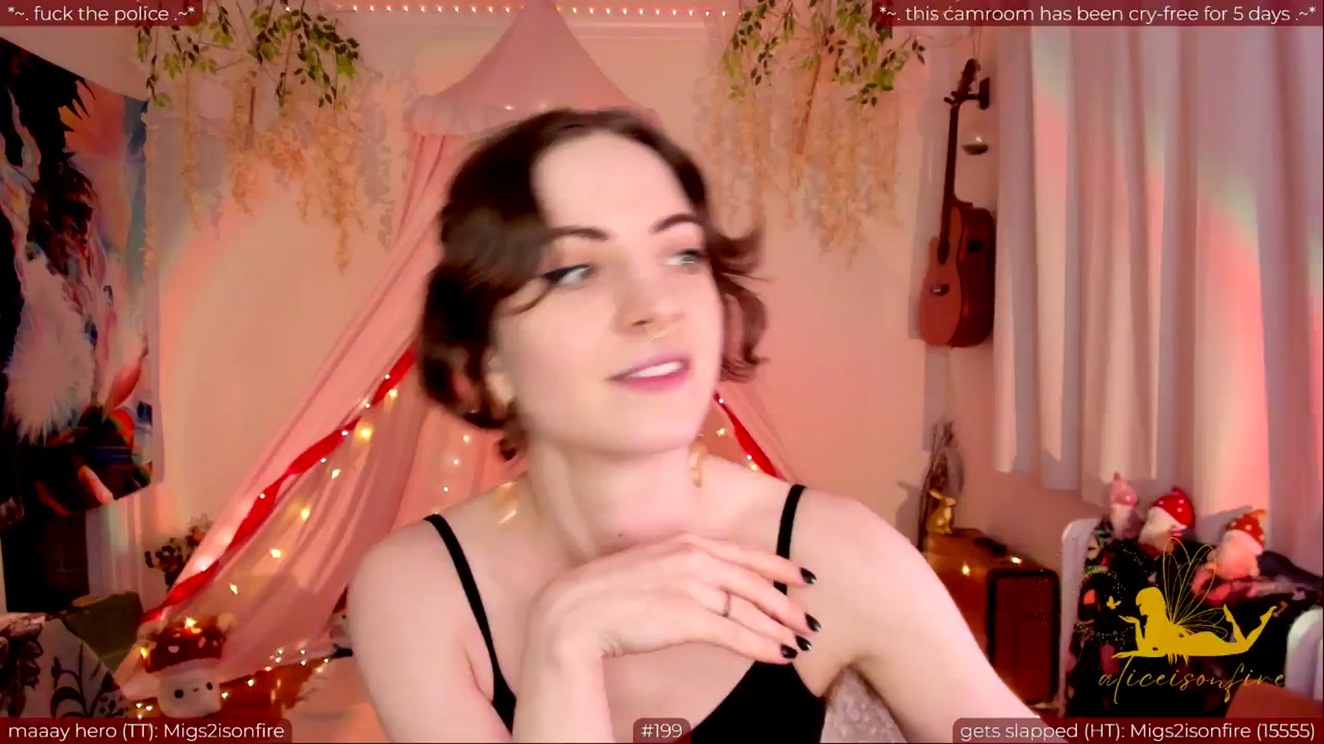 Gallery image thumbnail from aliceisonfire's myfreecams stream on, 05/22/2024, 06:31 image 13 of 20