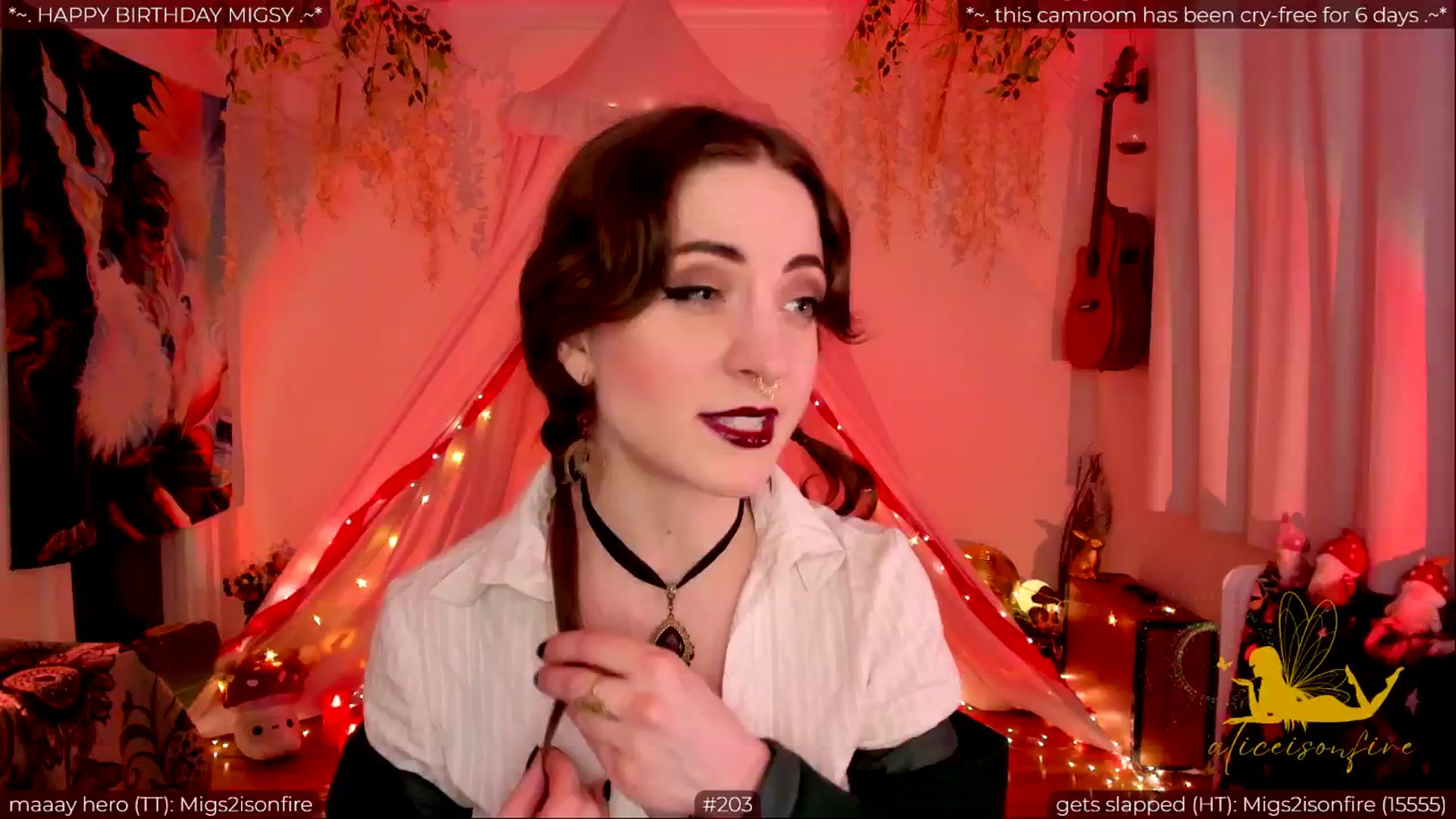 Gallery image thumbnail from aliceisonfire's myfreecams stream on, 05/23/2024, 04:14 image 9 of 20