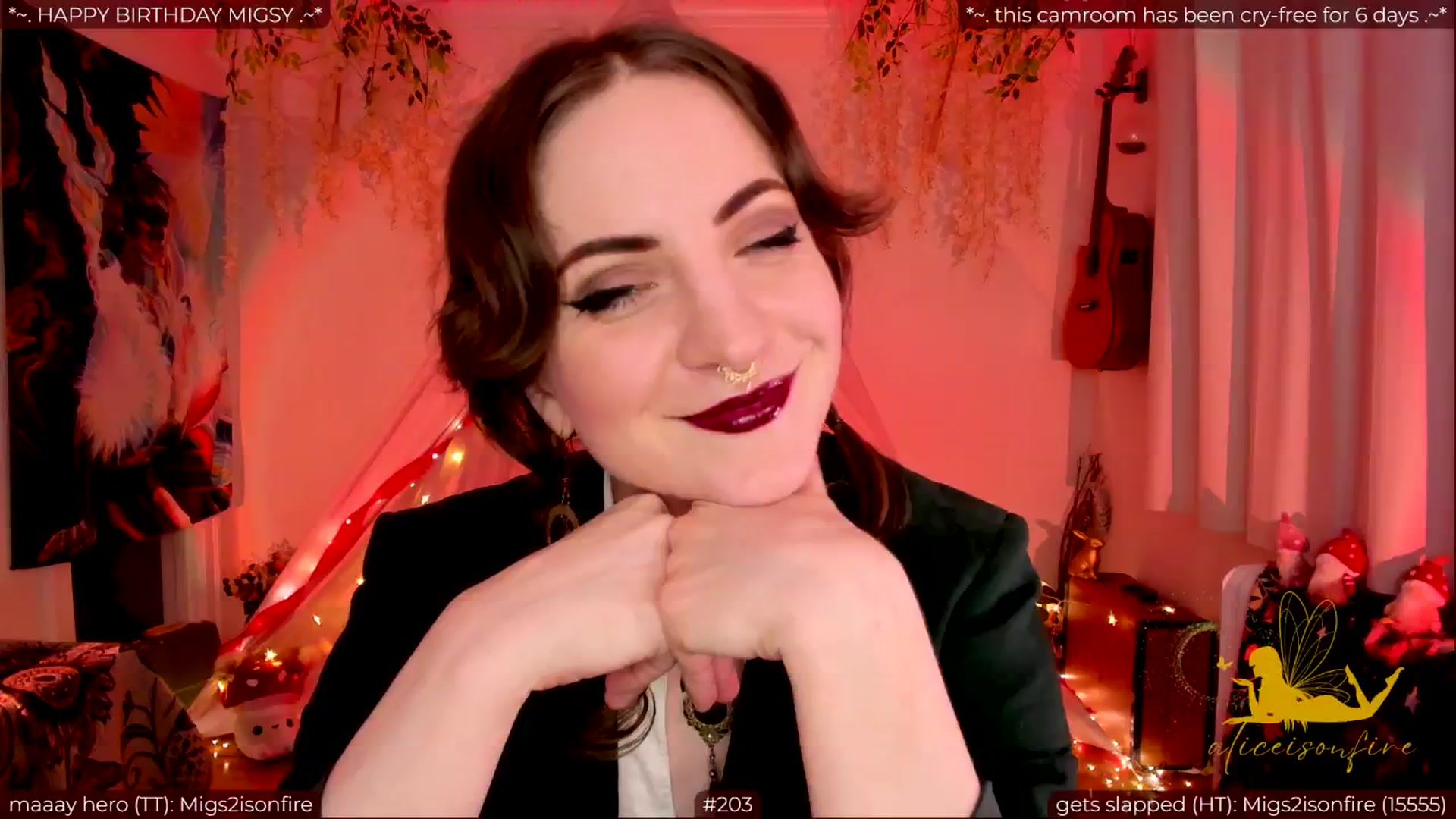 Gallery image thumbnail from aliceisonfire's myfreecams stream on, 05/23/2024, 04:14 image 12 of 20