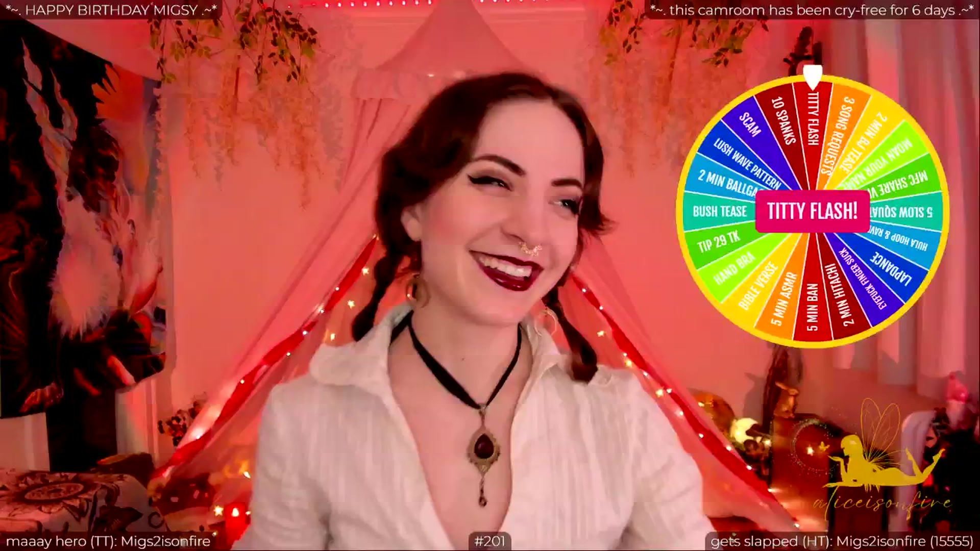 Gallery image thumbnail from aliceisonfire's myfreecams stream on, 05/23/2024, 04:37 image 7 of 20