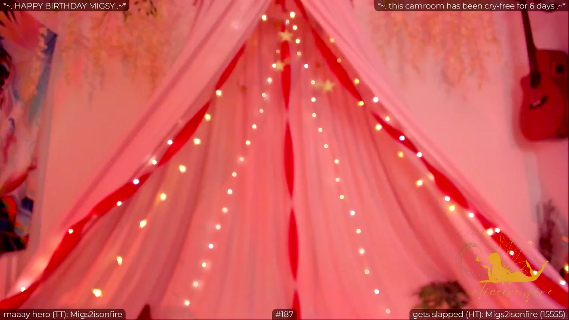 Gallery image thumbnail from aliceisonfire's myfreecams stream on, 05/23/2024, 07:20 image 14 of 20