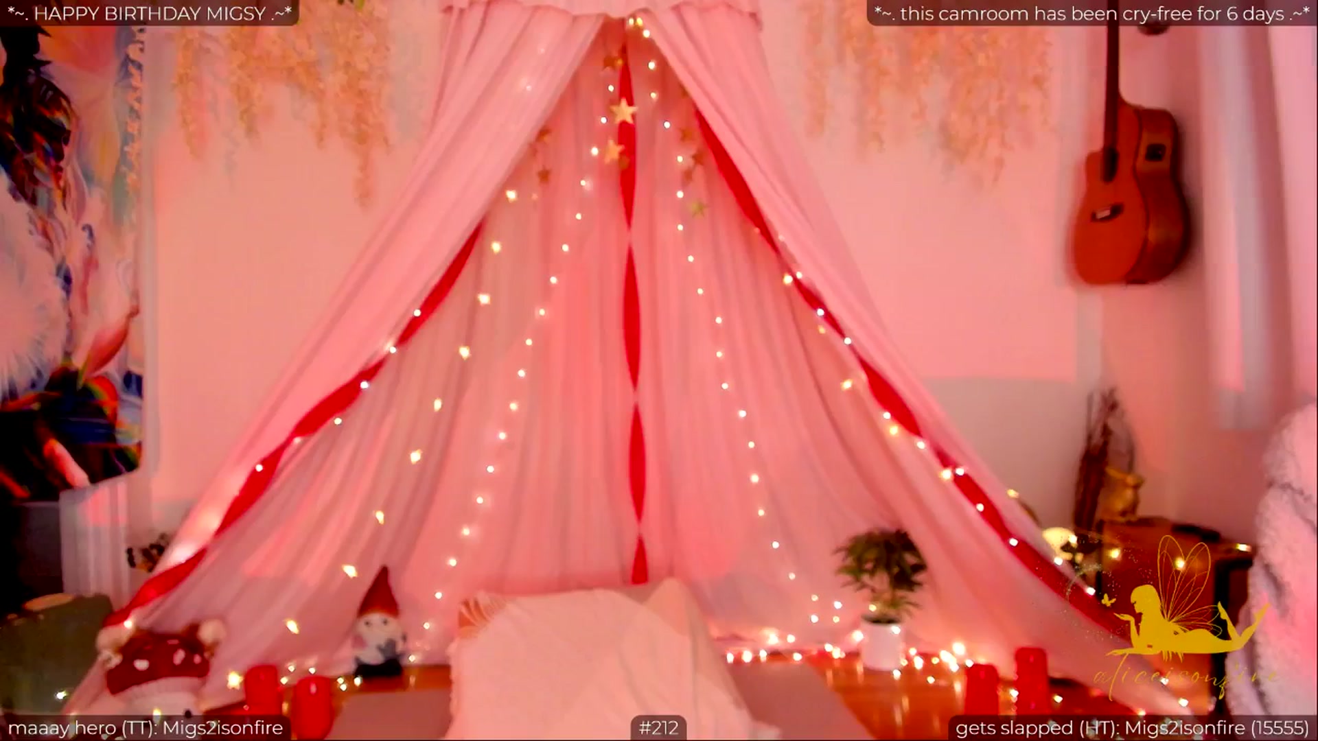 Gallery image thumbnail from aliceisonfire's myfreecams stream on, 05/25/2024, 01:37 image 1 of 20