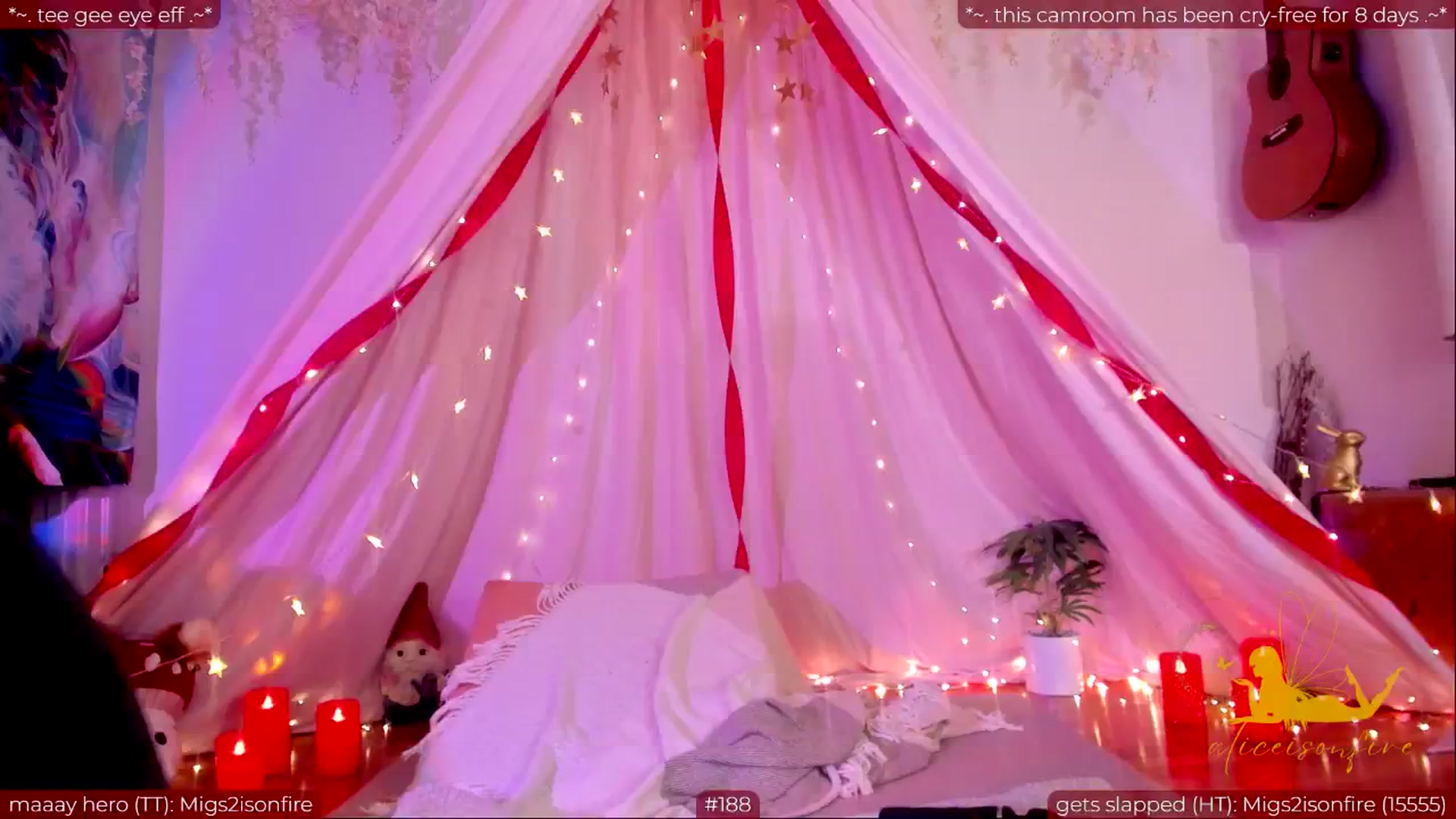 Gallery image thumbnail from aliceisonfire's myfreecams stream on, 05/25/2024, 05:41 image 3 of 20