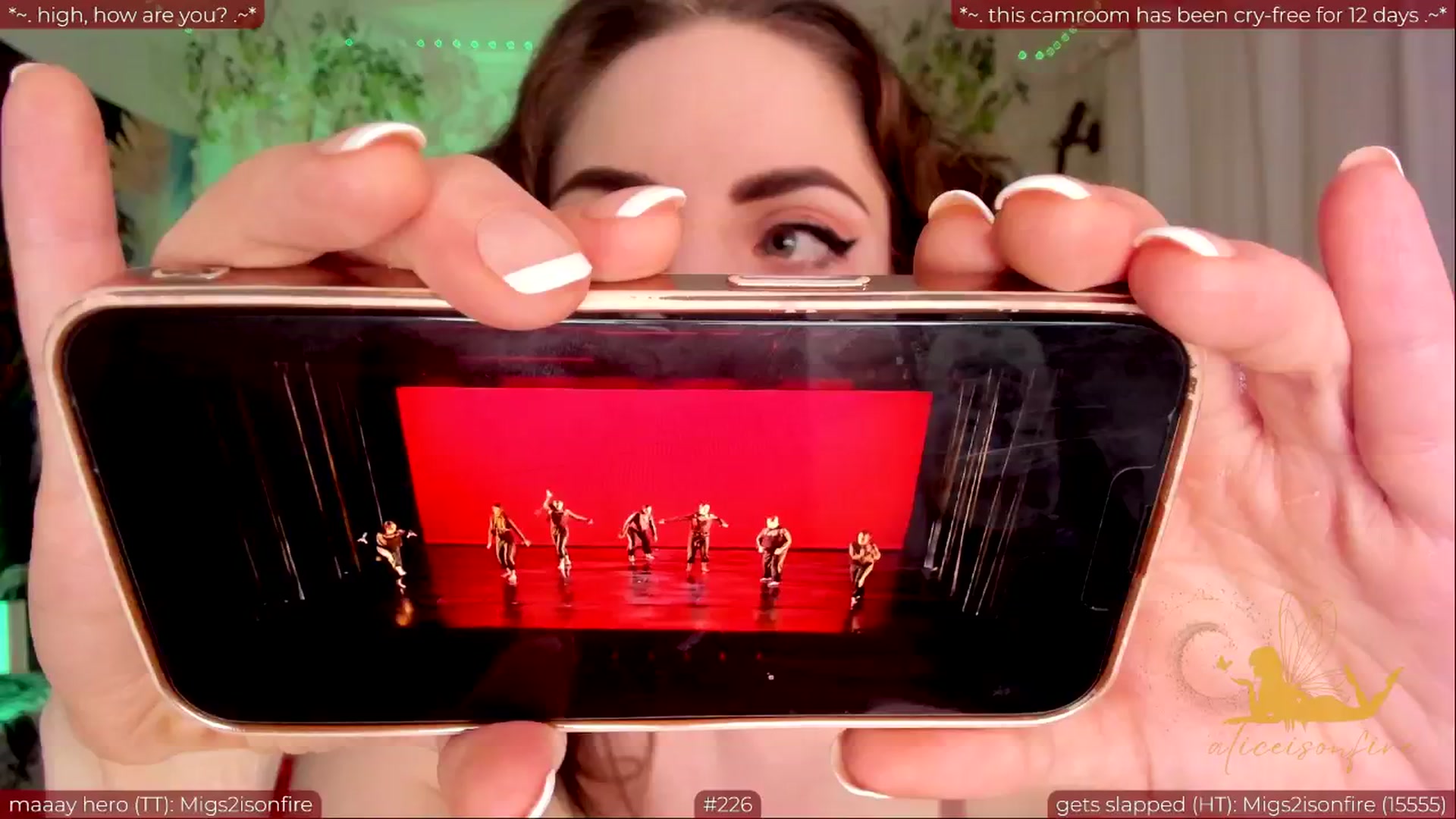 Gallery image thumbnail from aliceisonfire's myfreecams stream on, 05/29/2024, 06:42 image 4 of 20
