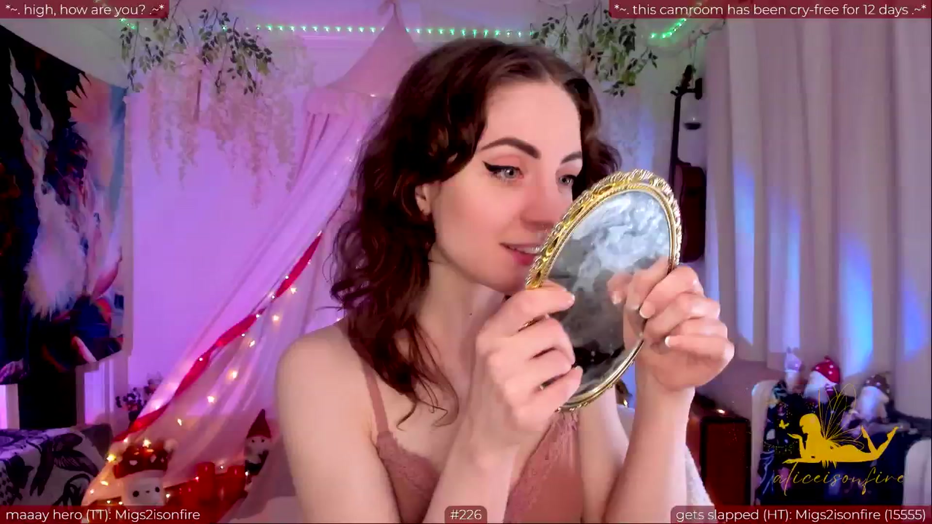 Gallery image thumbnail from aliceisonfire's myfreecams stream on, 05/29/2024, 06:42 image 5 of 20