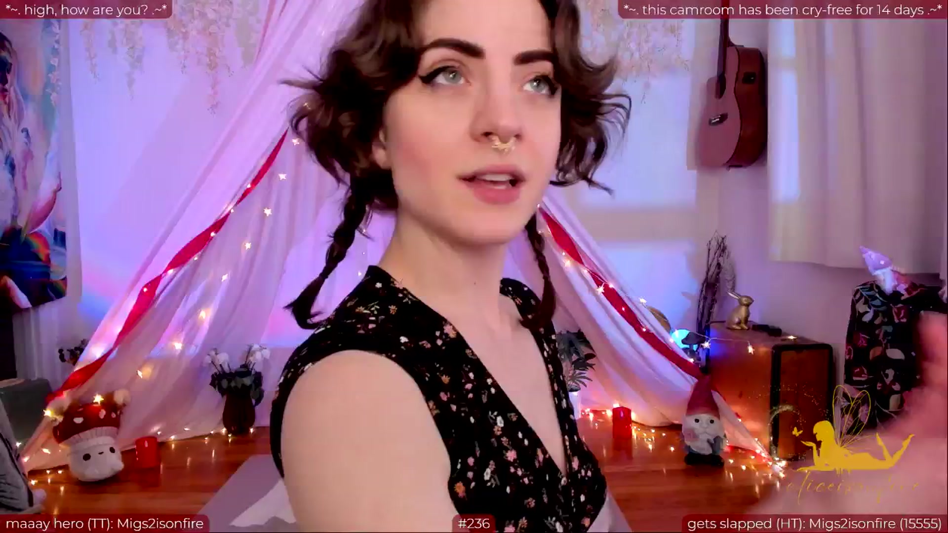 Gallery image thumbnail from aliceisonfire's myfreecams stream on, 05/31/2024, 05:59 image 4 of 20