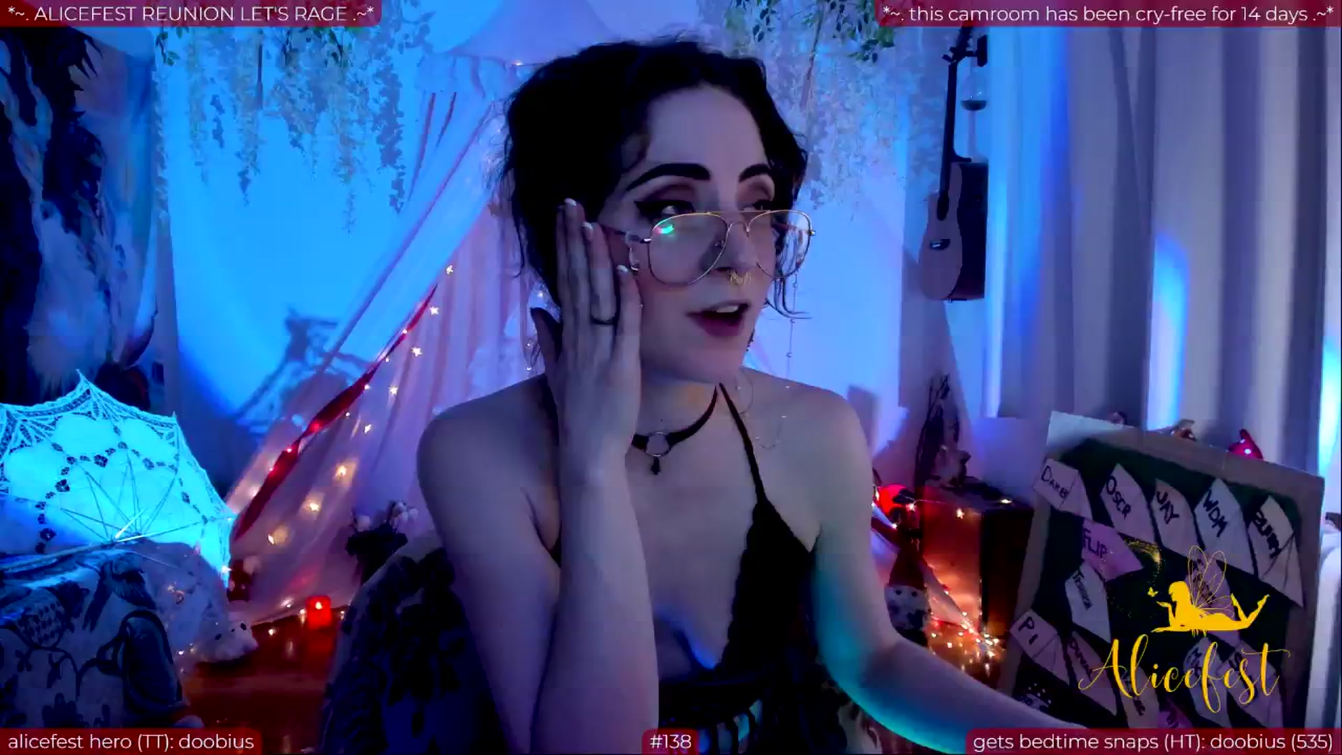 Gallery image thumbnail from aliceisonfire's myfreecams stream on, 06/01/2024, 11:56 image 7 of 20