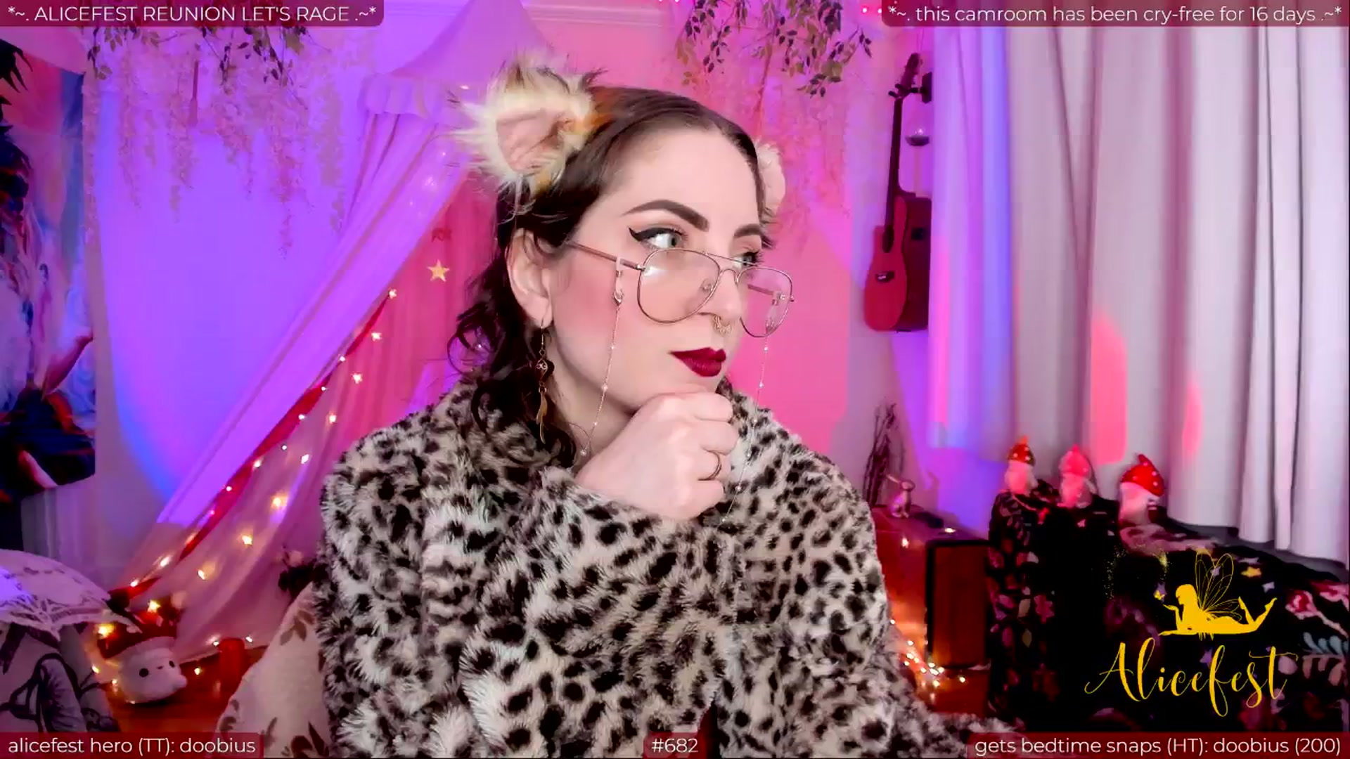 Gallery image thumbnail from aliceisonfire's myfreecams stream on, 06/02/2024, 05:13 image 13 of 20