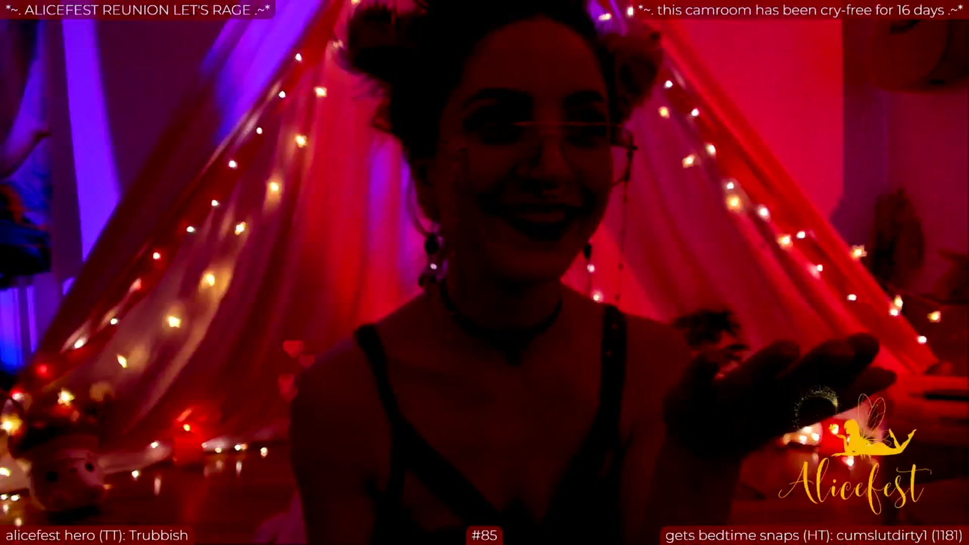 Gallery image thumbnail from aliceisonfire's myfreecams stream on, 06/02/2024, 12:53 image 11 of 20