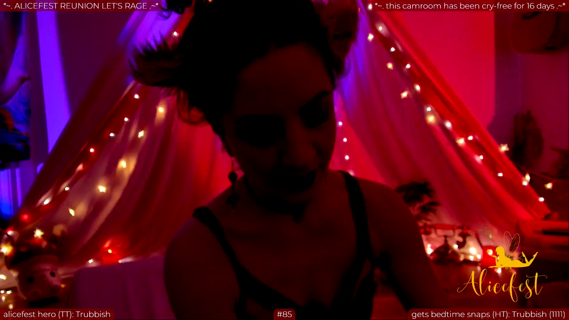 Gallery image thumbnail from aliceisonfire's myfreecams stream on, 06/02/2024, 12:53 image 4 of 20