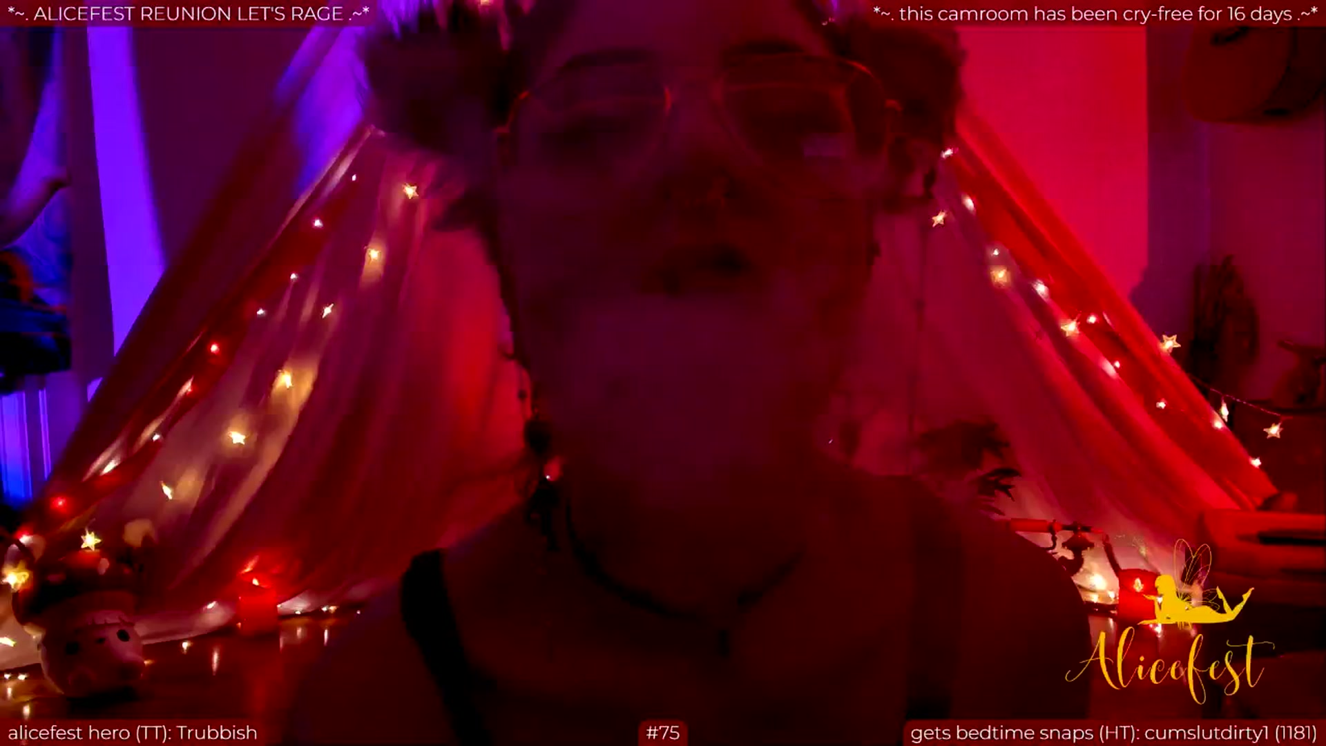 Gallery image thumbnail from aliceisonfire's myfreecams stream on, 06/02/2024, 12:53 image 13 of 20