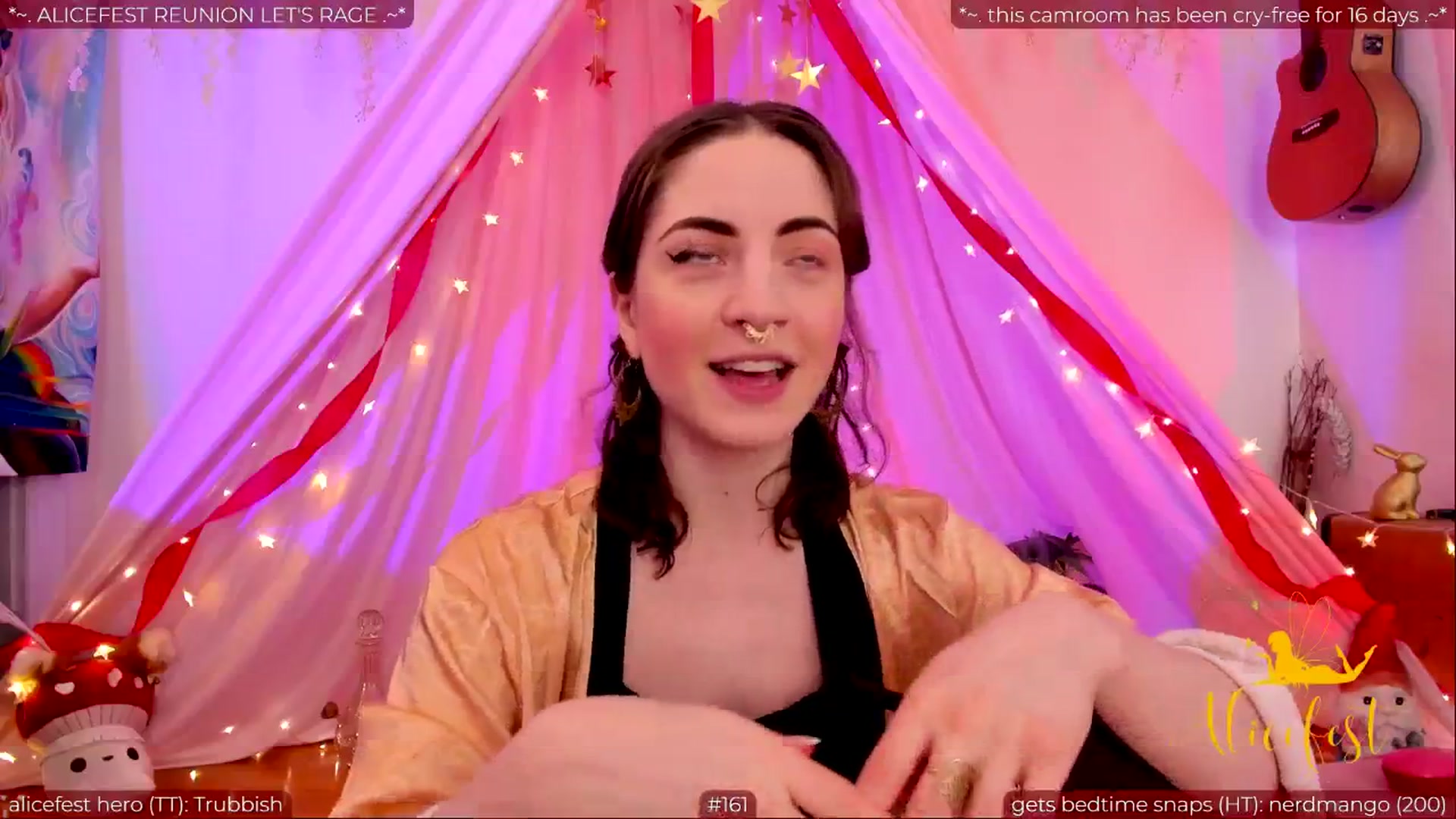 Gallery image thumbnail from aliceisonfire's myfreecams stream on, 06/03/2024, 20:56 image 14 of 20