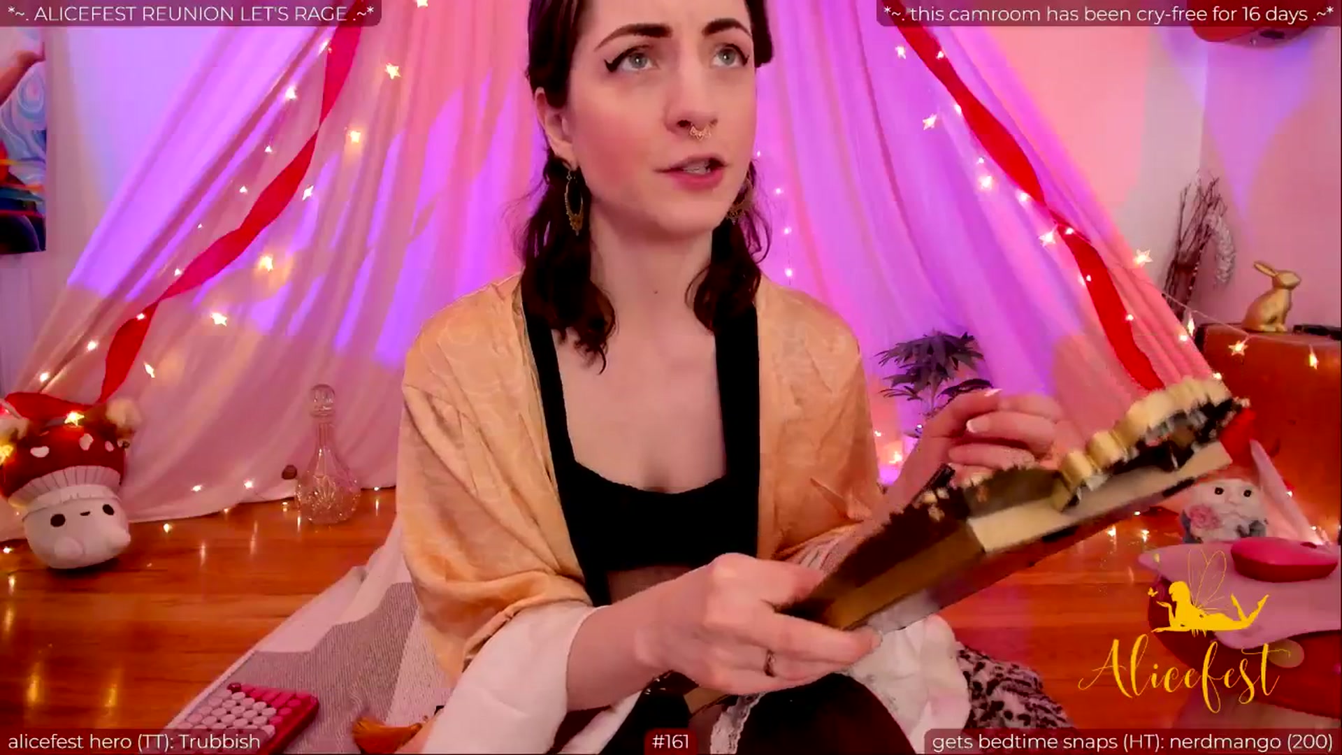 Gallery image thumbnail from aliceisonfire's myfreecams stream on, 06/03/2024, 20:56 image 17 of 20