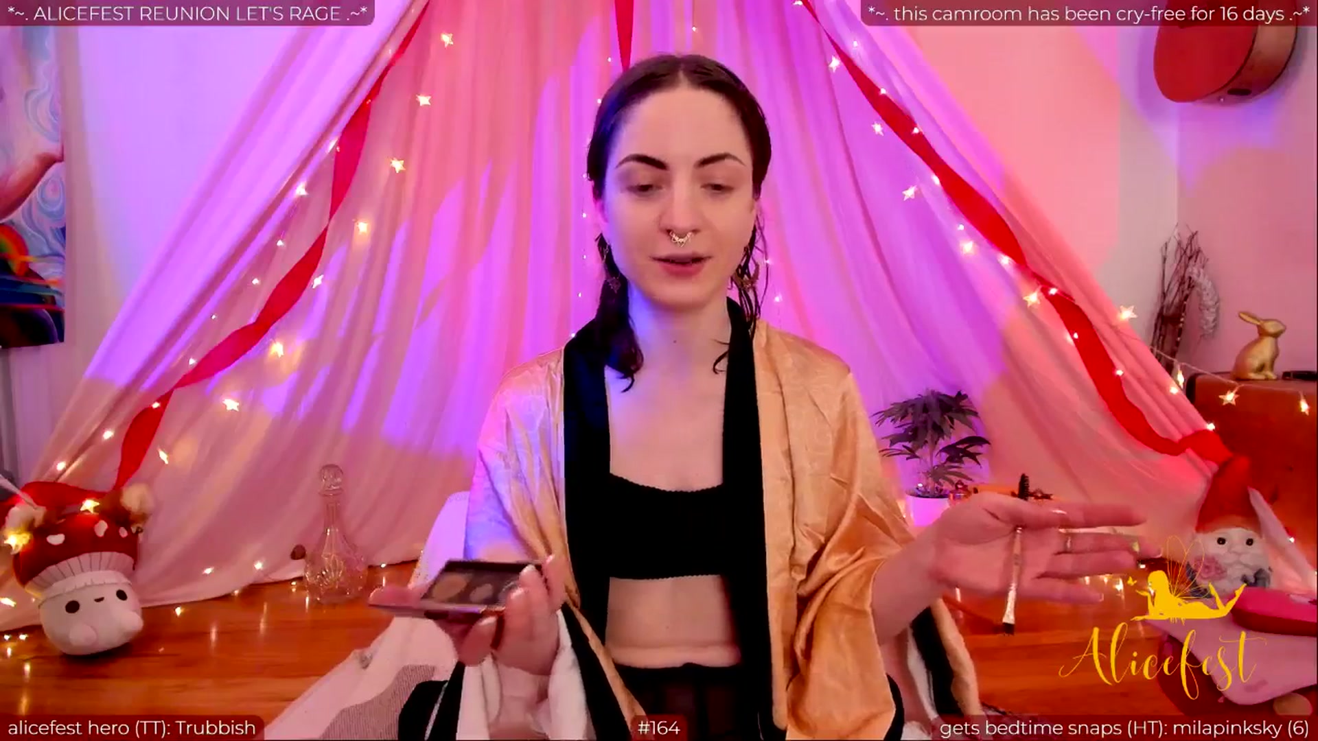 Gallery image thumbnail from aliceisonfire's myfreecams stream on, 06/03/2024, 20:56 image 7 of 20