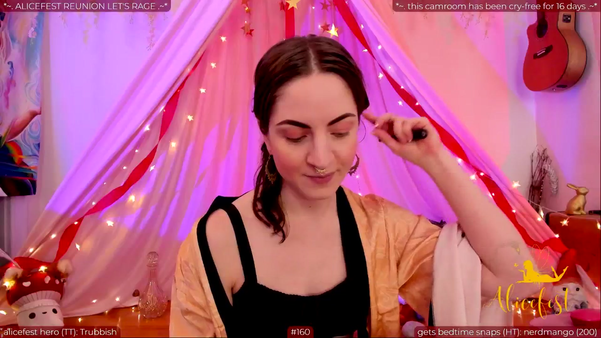 Gallery image thumbnail from aliceisonfire's myfreecams stream on, 06/03/2024, 20:56 image 12 of 20