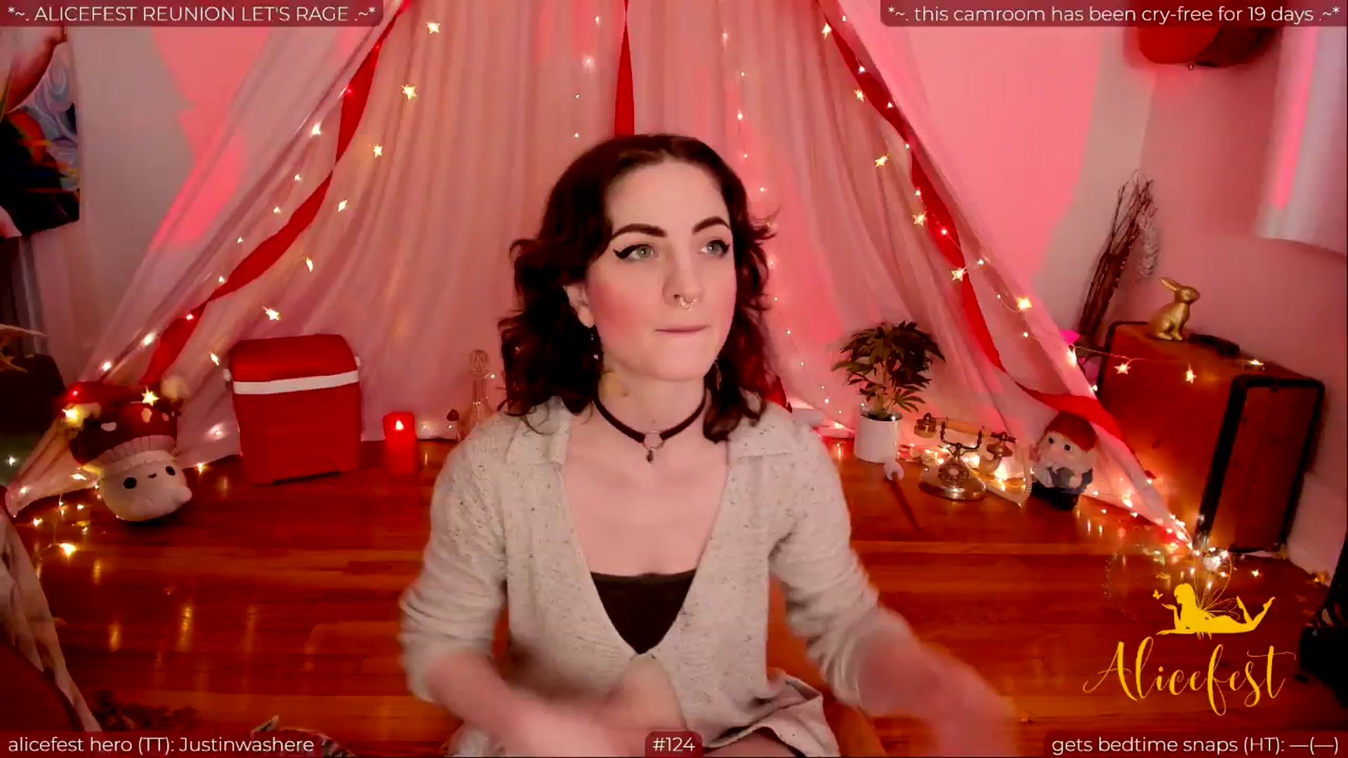 Gallery image thumbnail from aliceisonfire's myfreecams stream on, 06/05/2024, 07:16 image 1 of 20