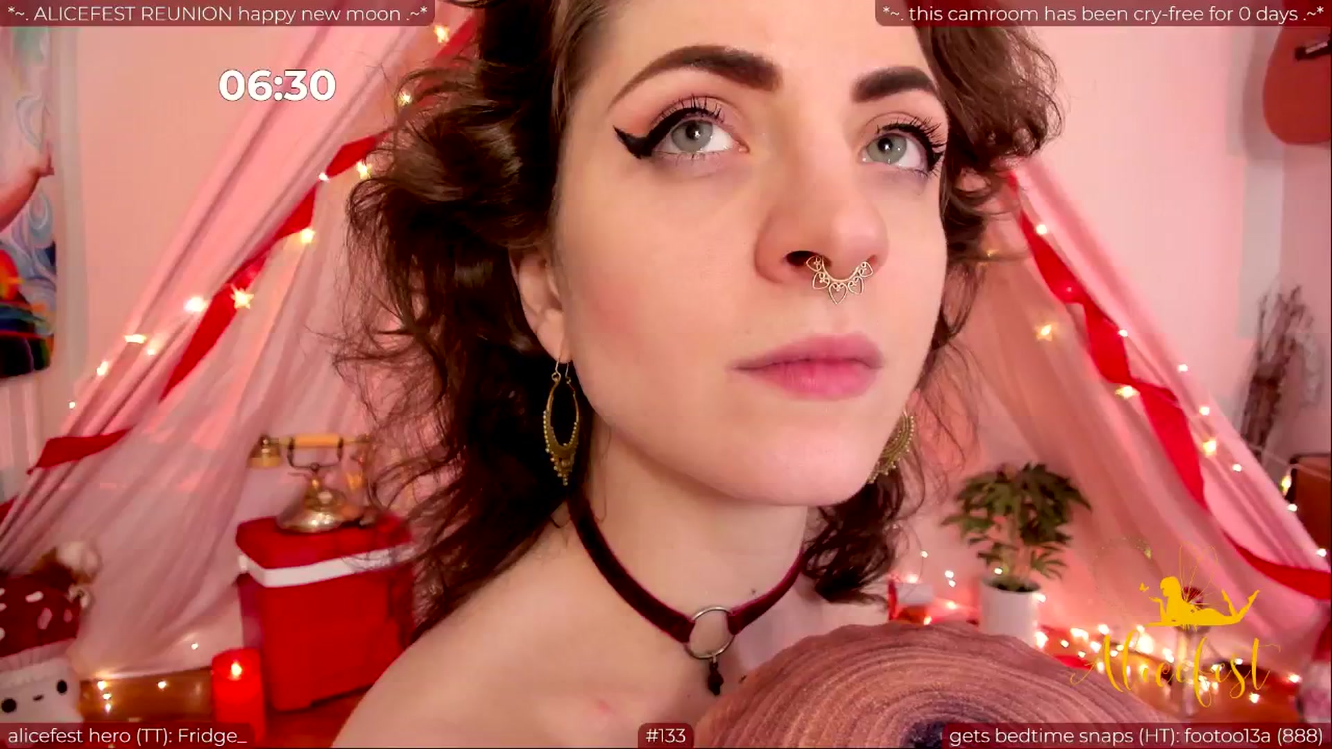 Gallery image thumbnail from aliceisonfire's myfreecams stream on, 06/10/2024, 18:37 image 20 of 20