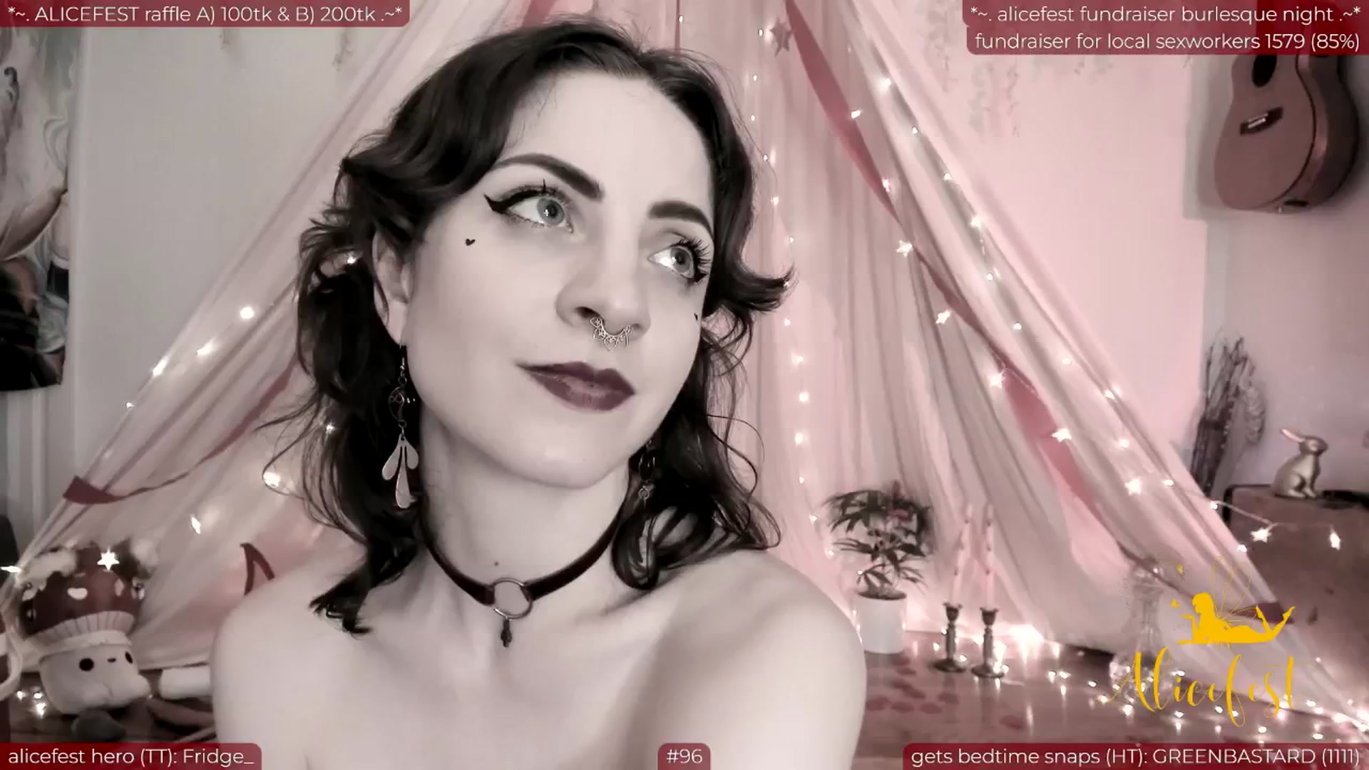 Gallery image thumbnail from aliceisonfire's myfreecams stream on, 06/22/2024, 07:50 image 18 of 20