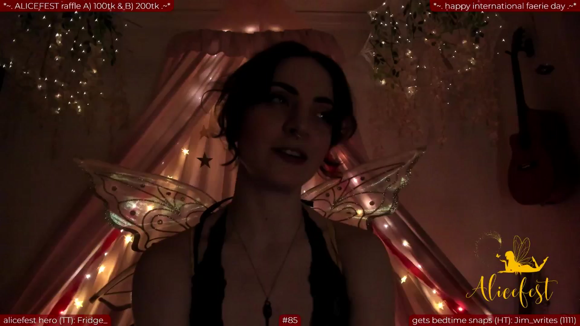 Gallery image thumbnail from aliceisonfire's myfreecams stream on, 06/25/2024, 09:11 image 19 of 20