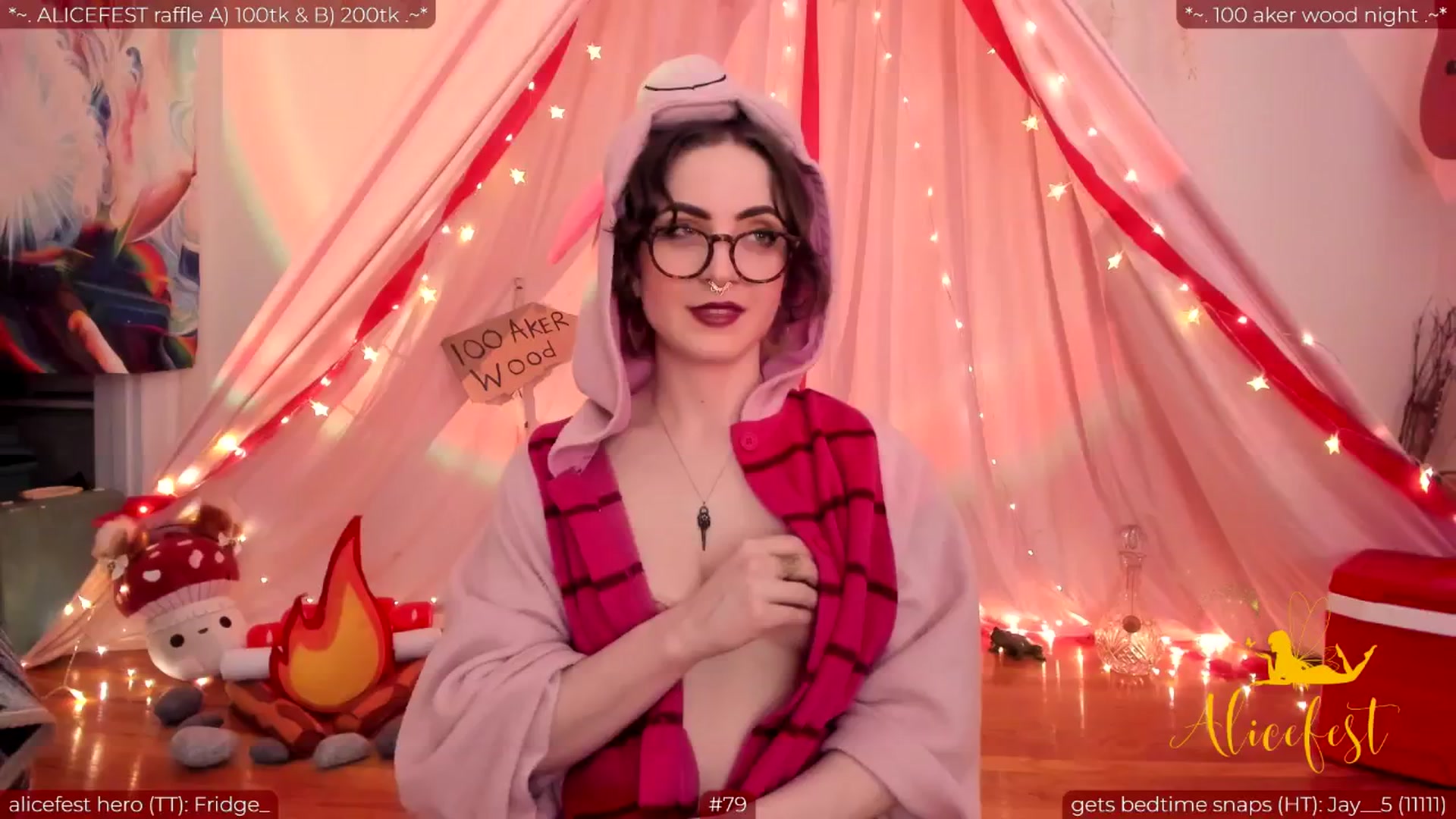 Gallery image thumbnail from aliceisonfire's myfreecams stream on, 06/26/2024, 08:18 image 17 of 20