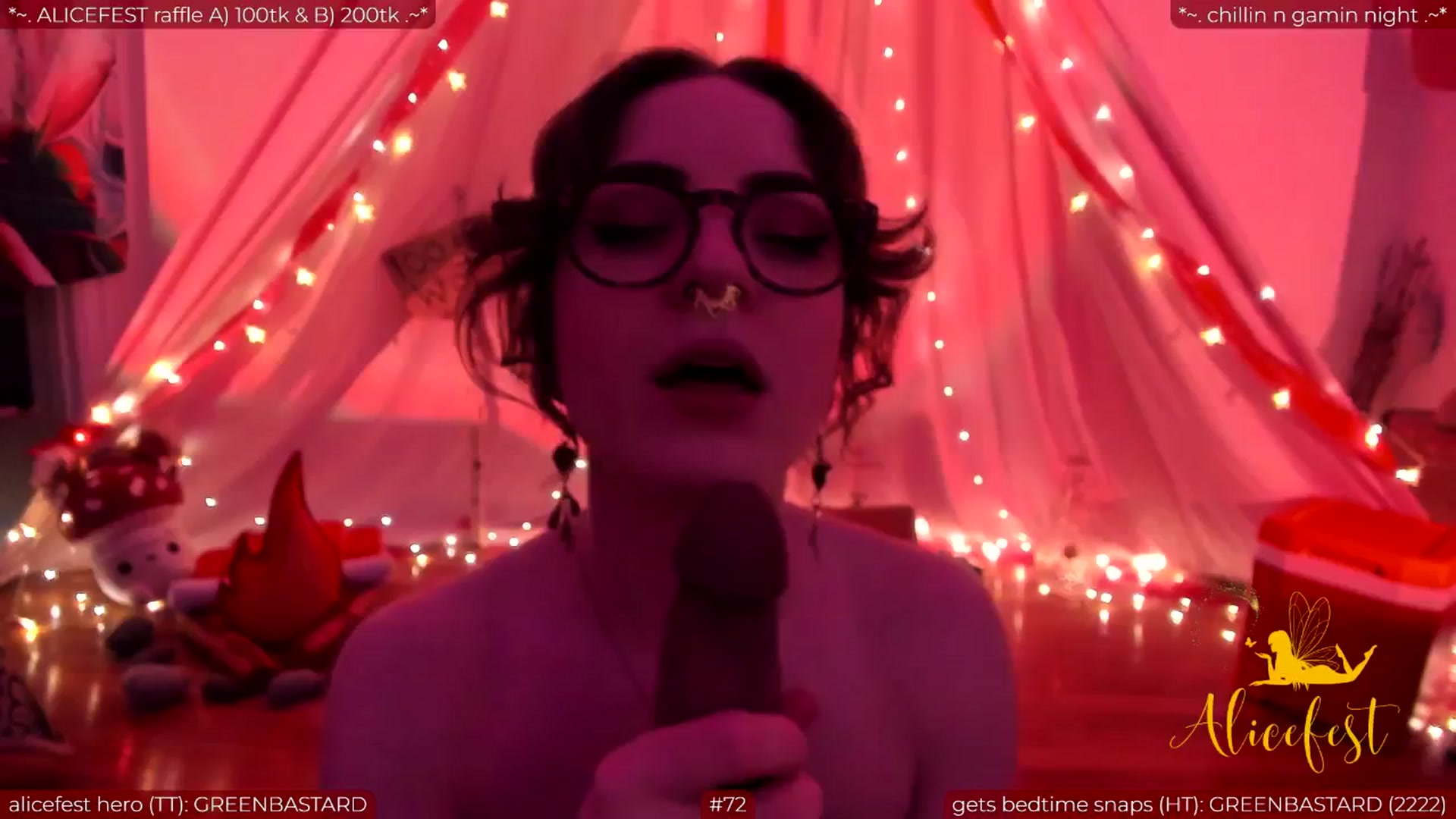 Gallery image thumbnail from aliceisonfire's myfreecams stream on, 06/27/2024, 10:47 image 19 of 20