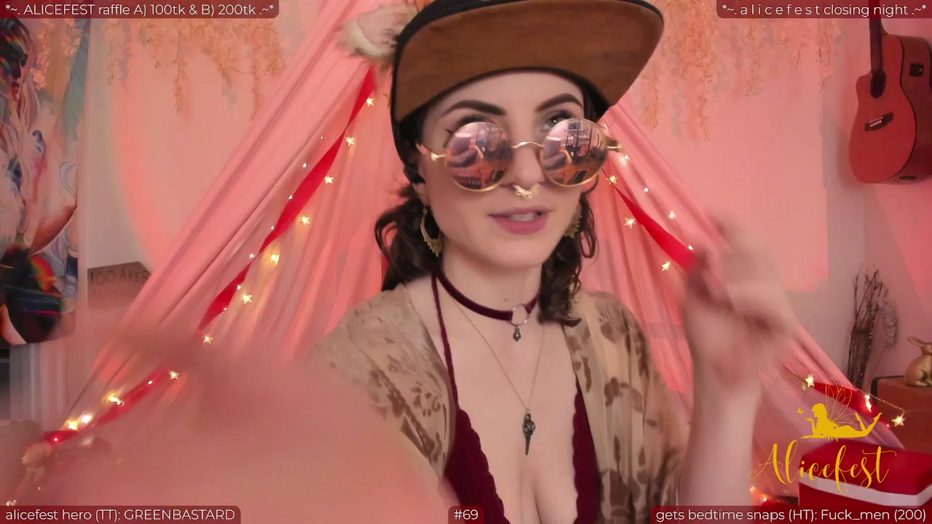 Gallery image thumbnail from aliceisonfire's myfreecams stream on, 07/01/2024, 05:00 image 20 of 20