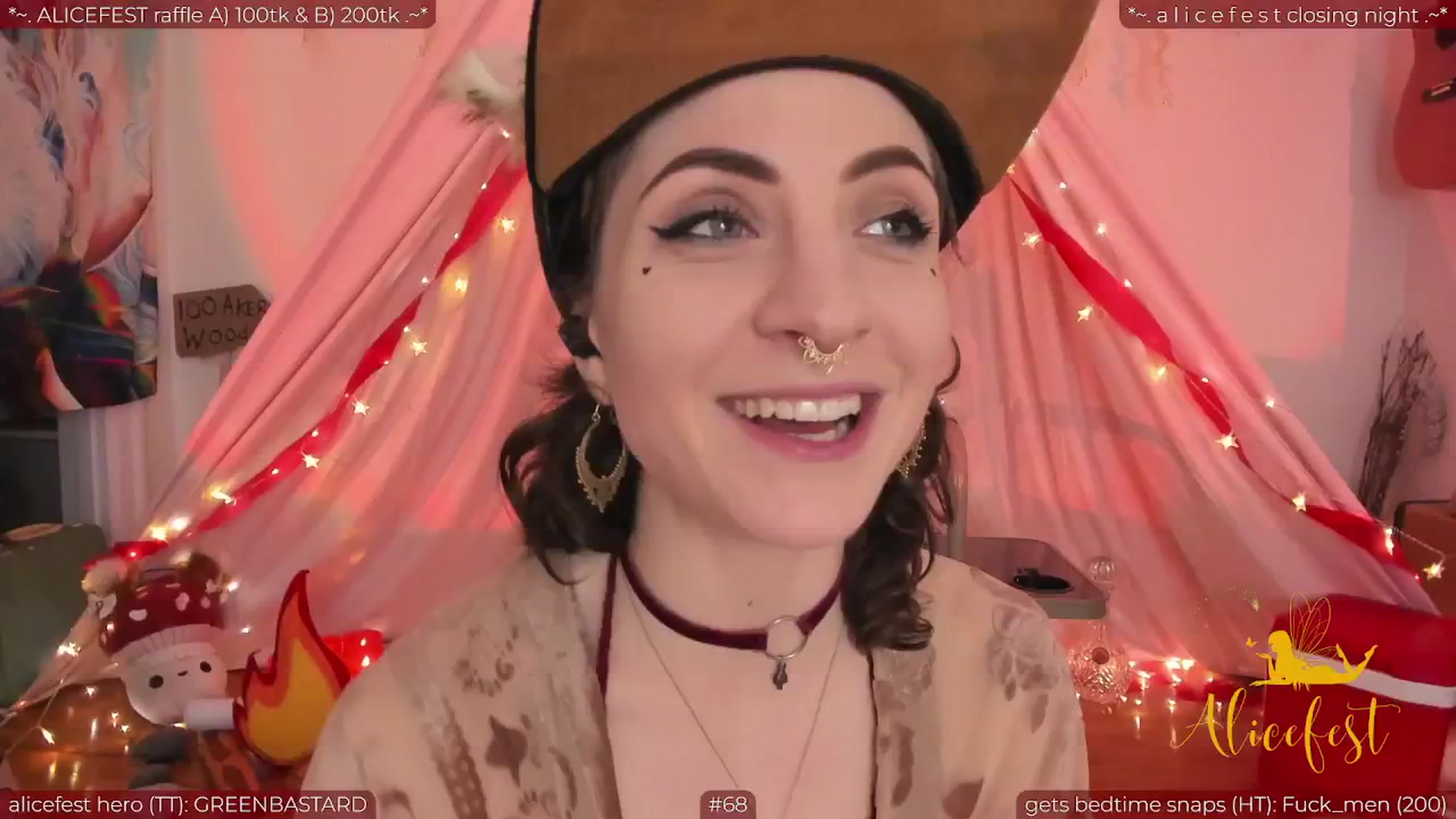 Gallery image thumbnail from aliceisonfire's myfreecams stream on, 07/01/2024, 05:00 image 18 of 20