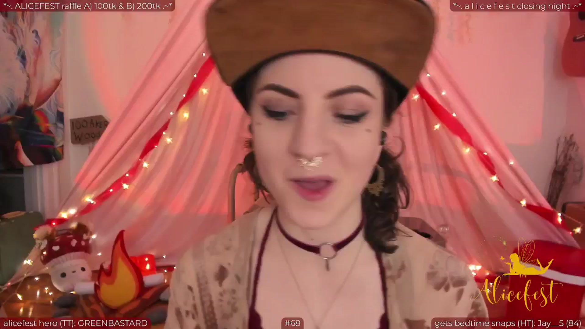 Gallery image thumbnail from aliceisonfire's myfreecams stream on, 07/01/2024, 05:00 image 17 of 20
