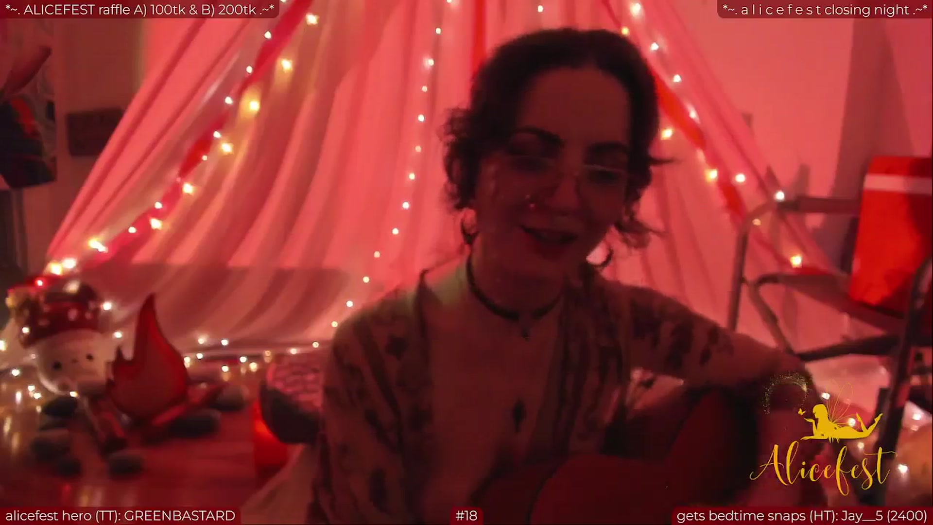 Gallery image thumbnail from aliceisonfire's myfreecams stream on, 07/01/2024, 11:09 image 11 of 20