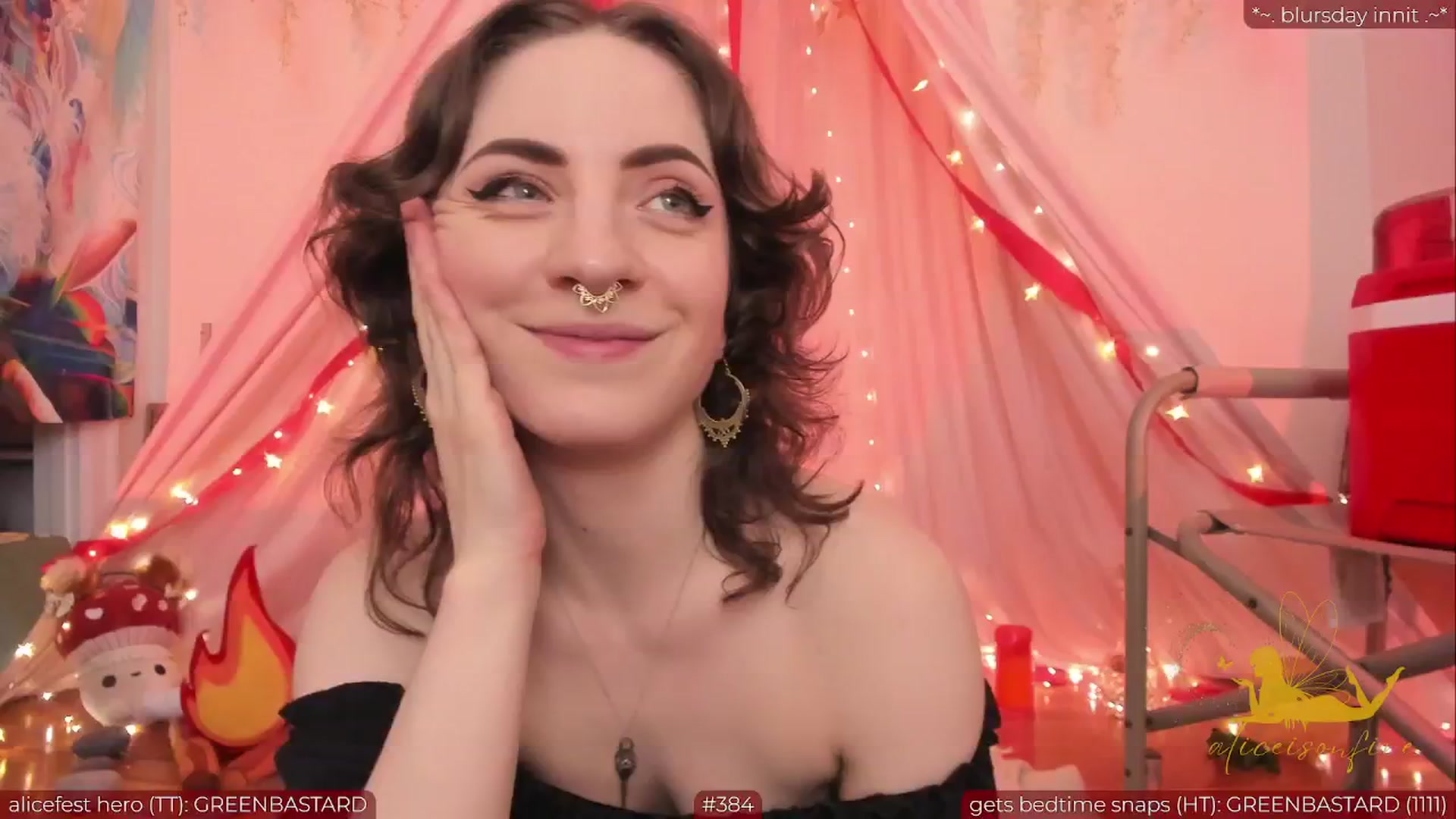 Gallery image thumbnail from aliceisonfire's myfreecams stream on, 07/05/2024, 10:05 image 12 of 20