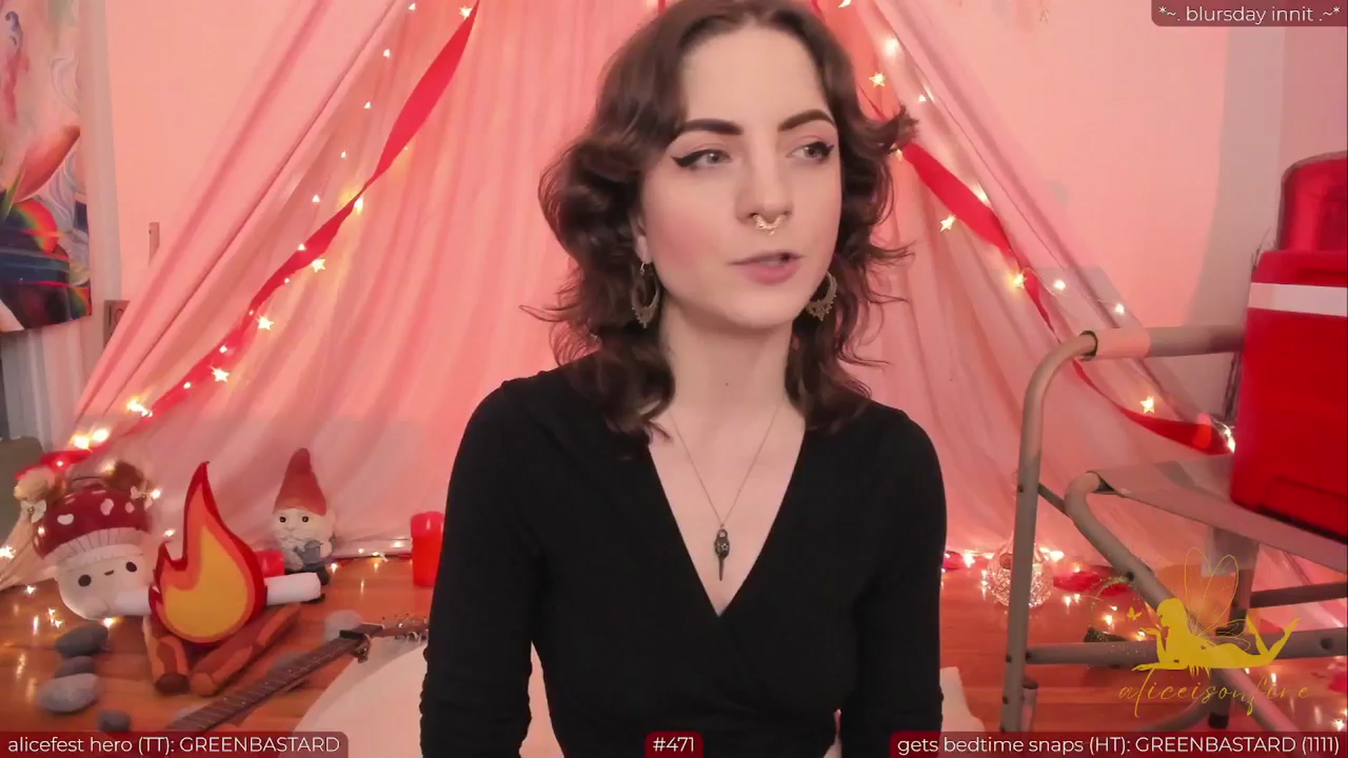 Gallery image thumbnail from aliceisonfire's myfreecams stream on, 07/05/2024, 10:05 image 4 of 20