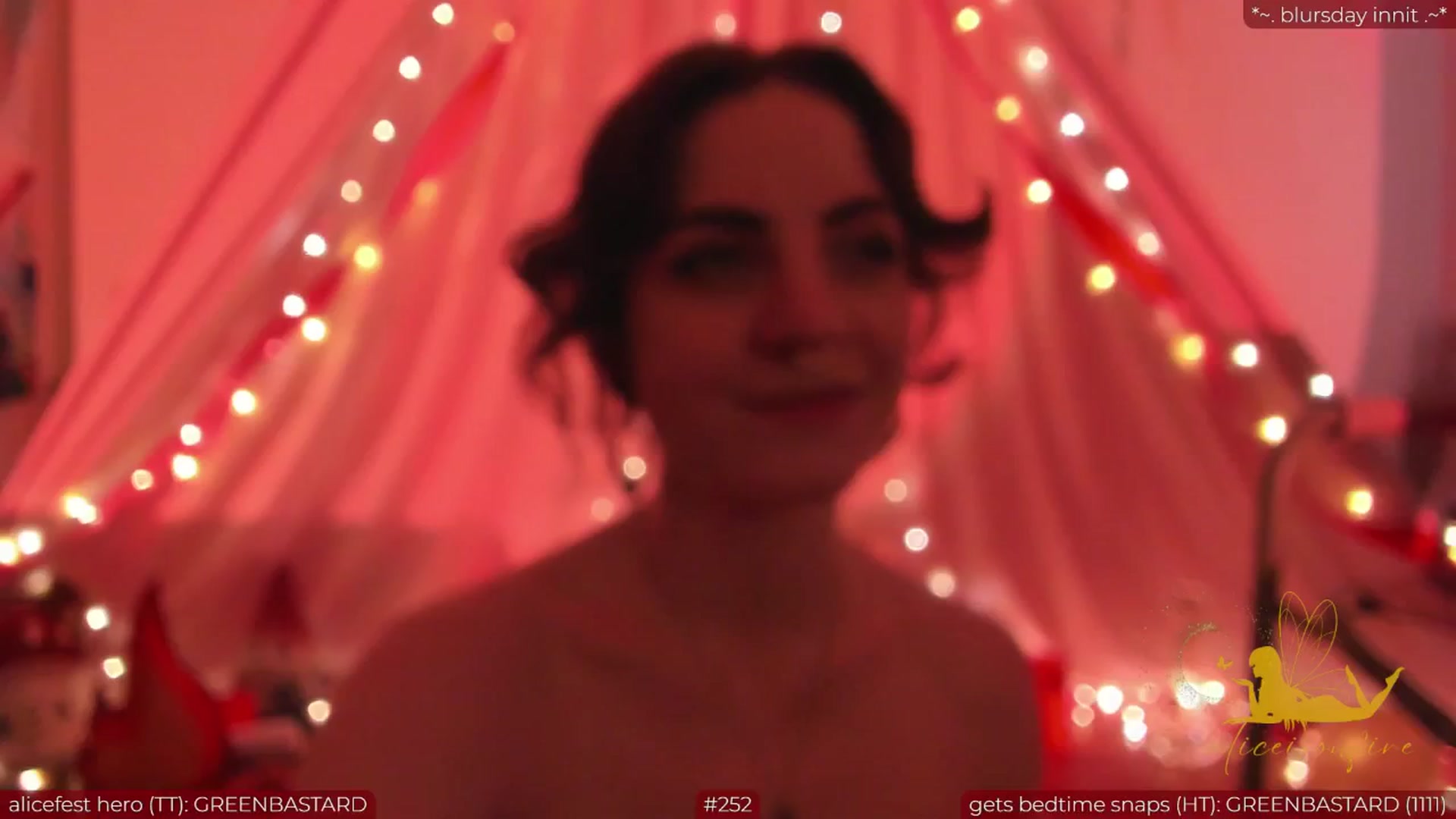 Gallery image thumbnail from aliceisonfire's myfreecams stream on, 07/05/2024, 12:23 image 18 of 20