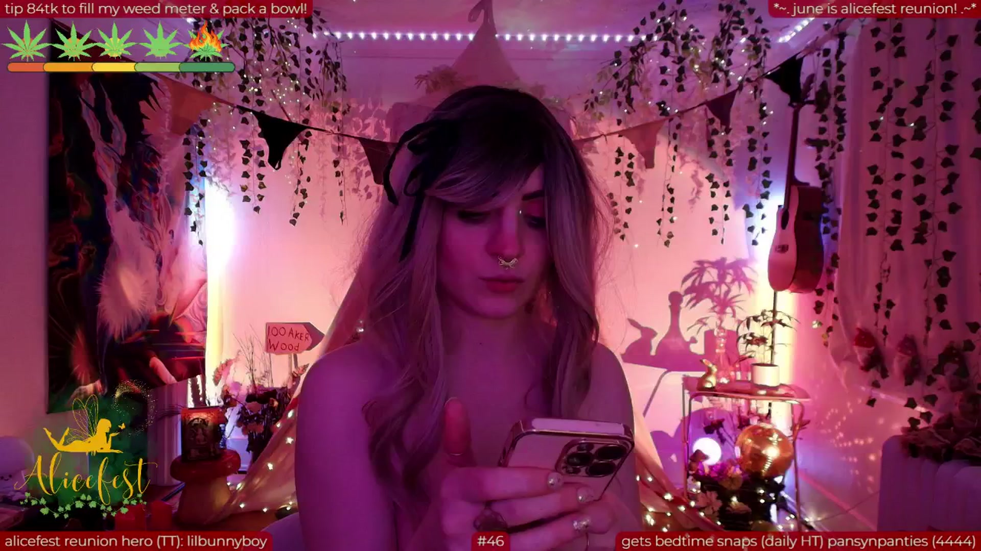Gallery image thumbnail from aliceisonfire's myfreecams stream on, 06/07/2025, 14:10 image 11 of 20