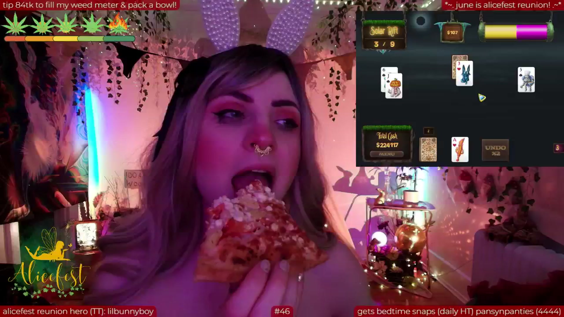 Gallery image thumbnail from aliceisonfire's myfreecams stream on, 06/07/2025, 14:10 image 3 of 20