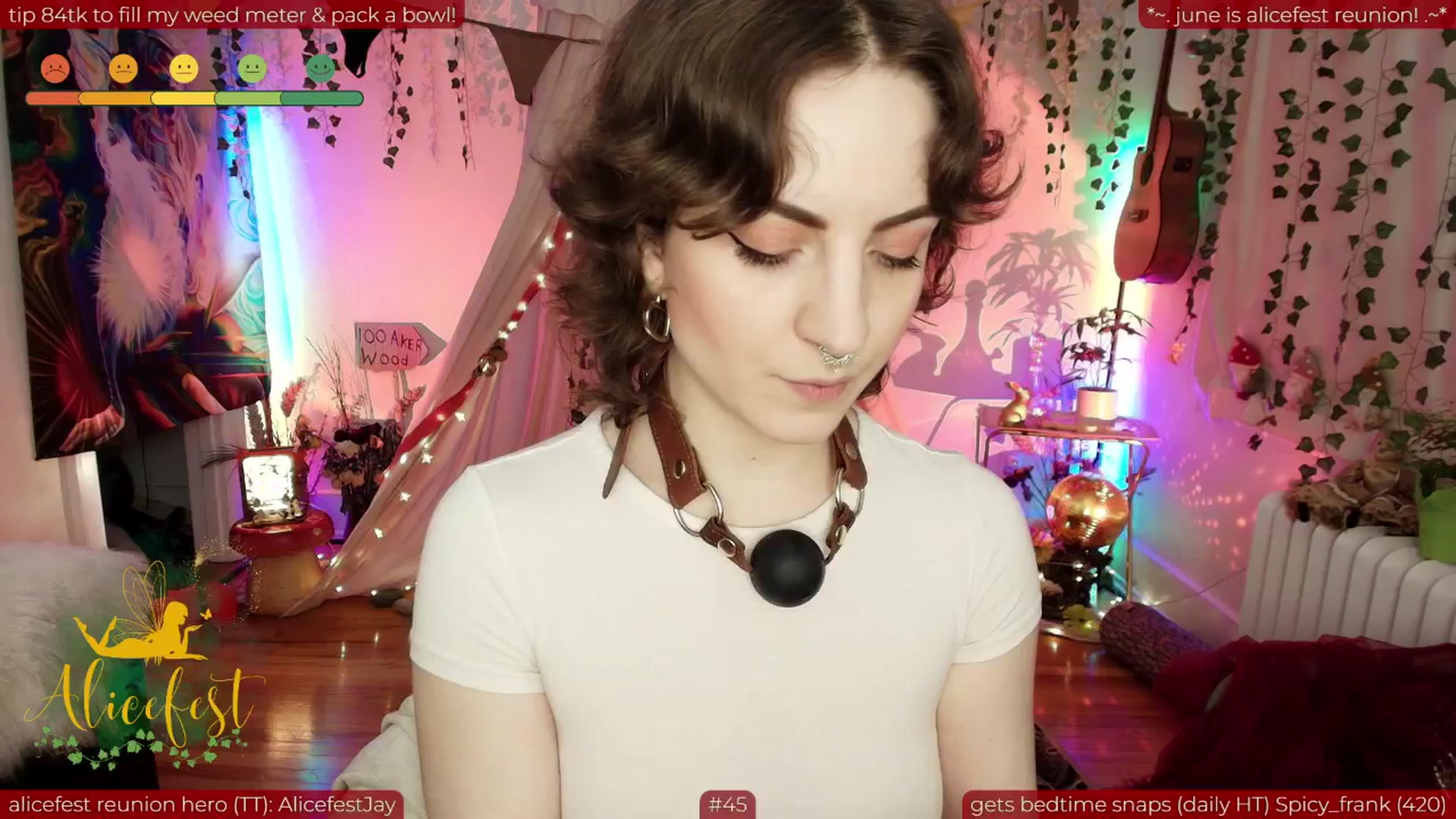 Gallery image thumbnail from aliceisonfire's myfreecams stream on, 06/10/2025, 06:30 image 15 of 20
