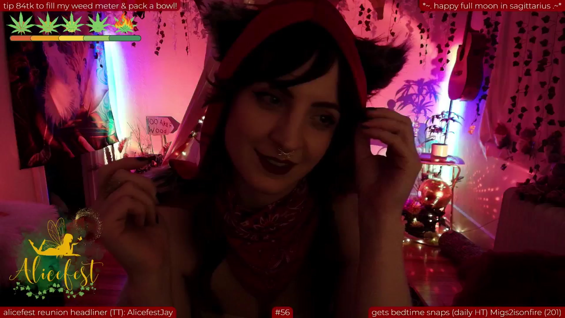 Gallery image thumbnail from aliceisonfire's myfreecams stream on, 06/12/2025, 11:10 image 7 of 20