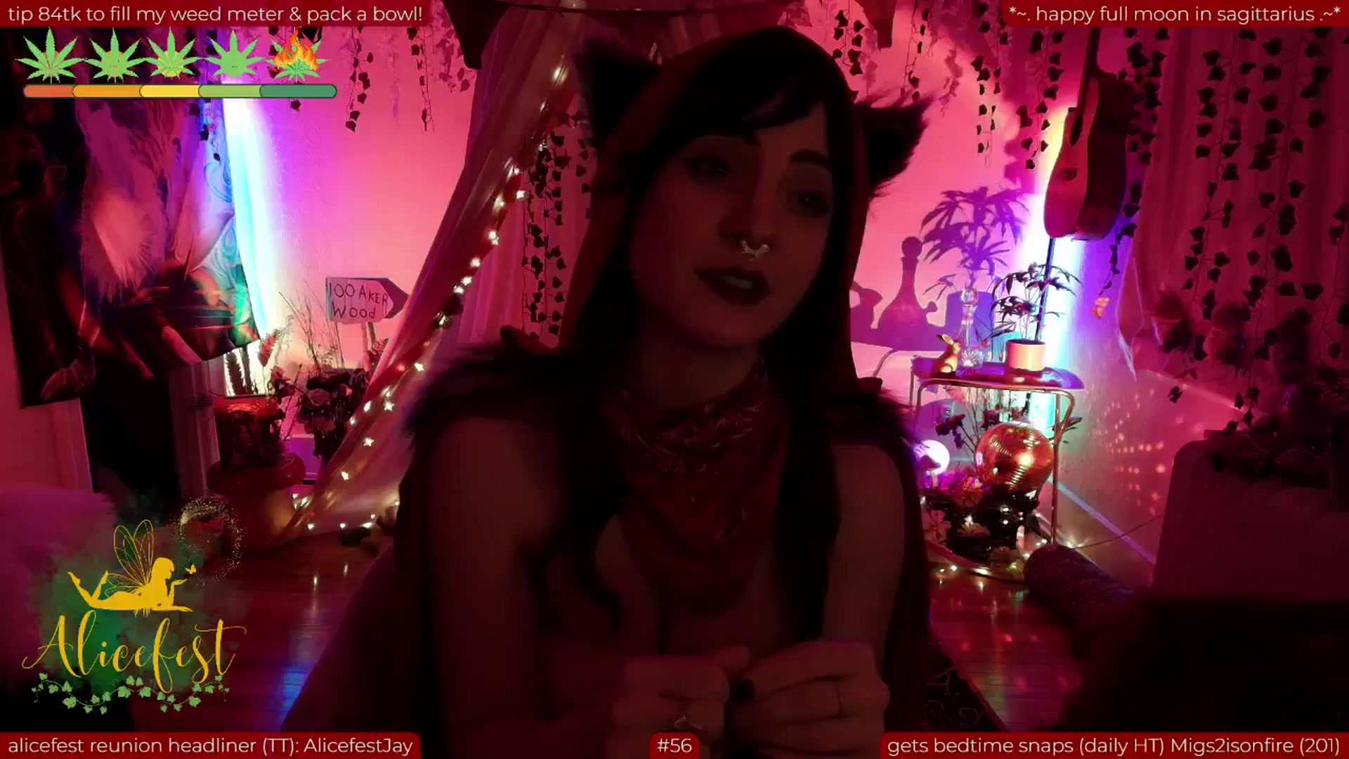Gallery image thumbnail from aliceisonfire's myfreecams stream on, 06/12/2025, 11:10 image 12 of 20