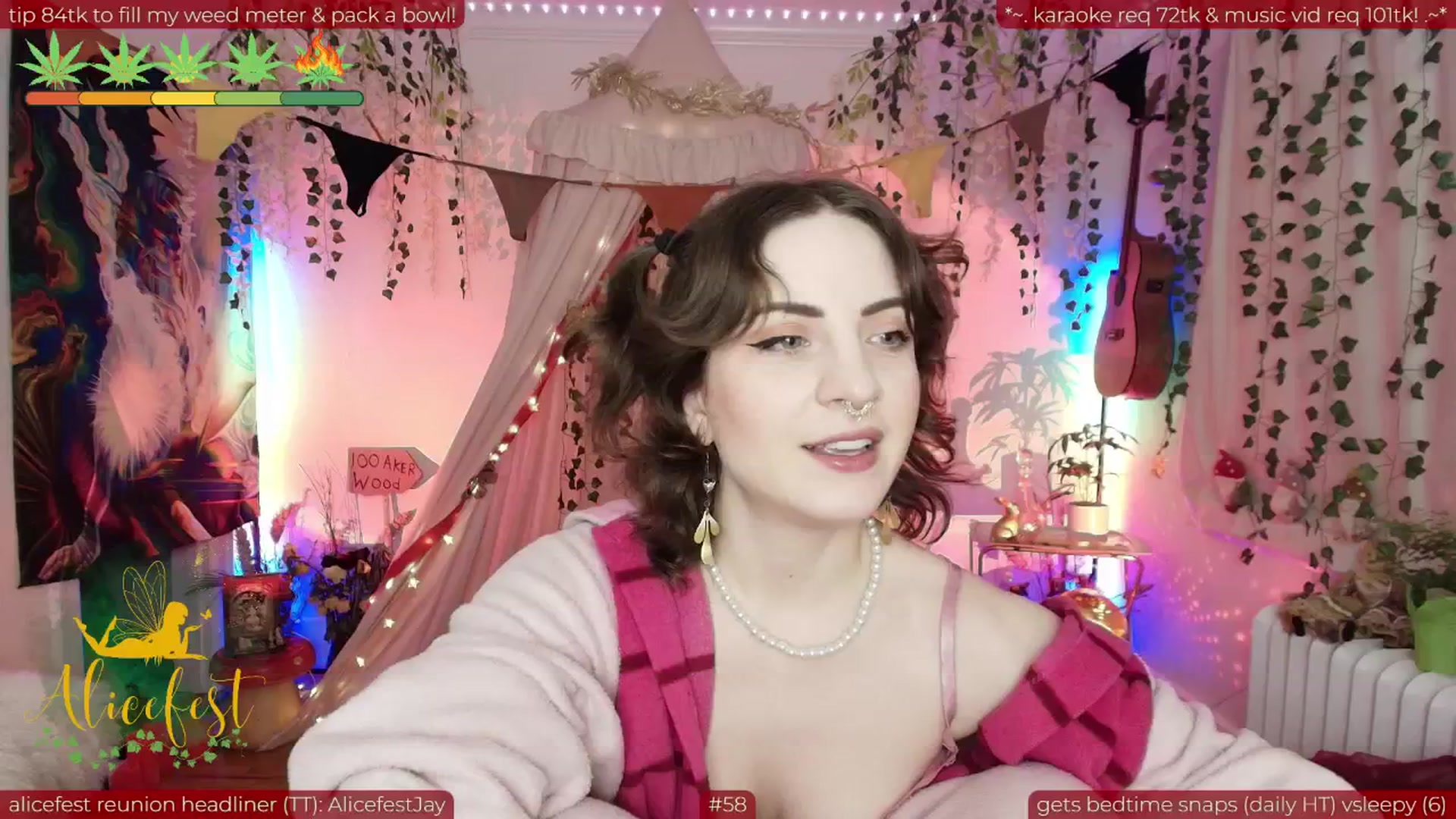 Gallery image thumbnail from aliceisonfire's myfreecams stream on, 06/13/2025, 08:42 image 2 of 20