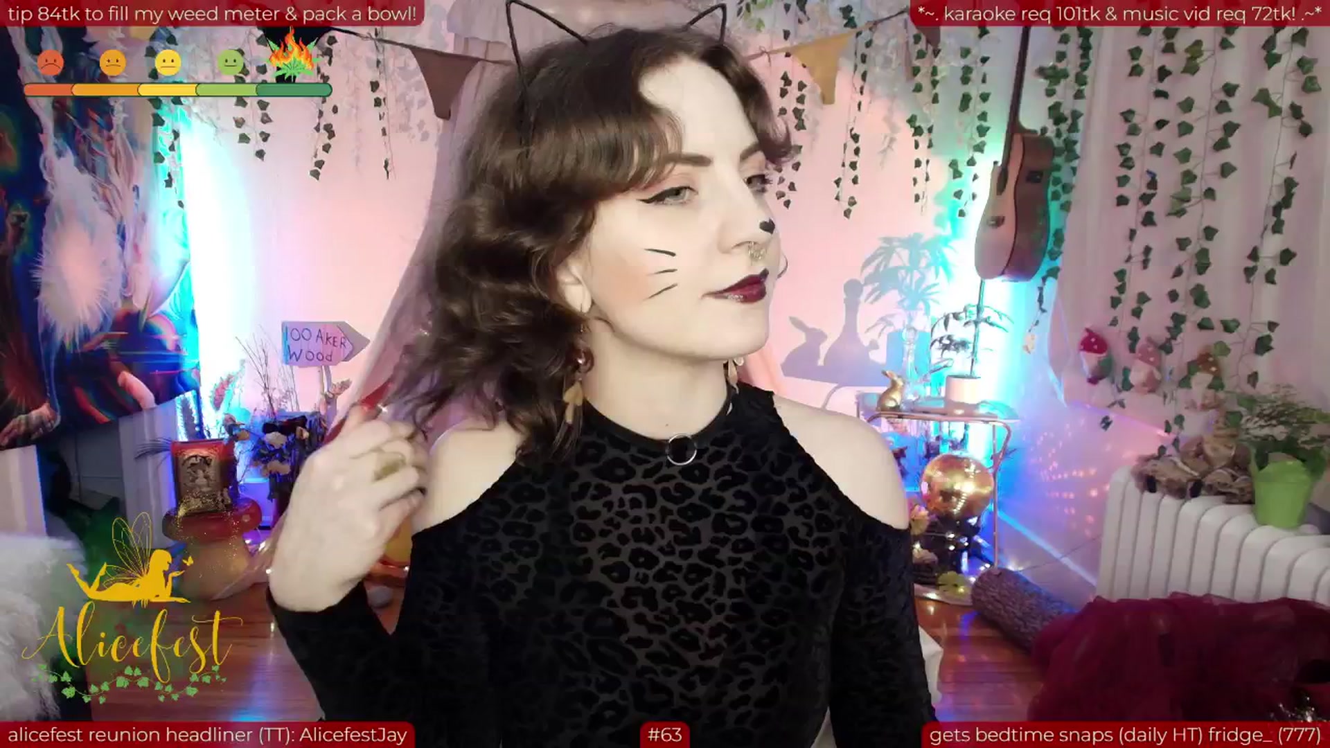 Gallery image thumbnail from aliceisonfire's myfreecams stream on, 06/14/2025, 10:40 image 4 of 20