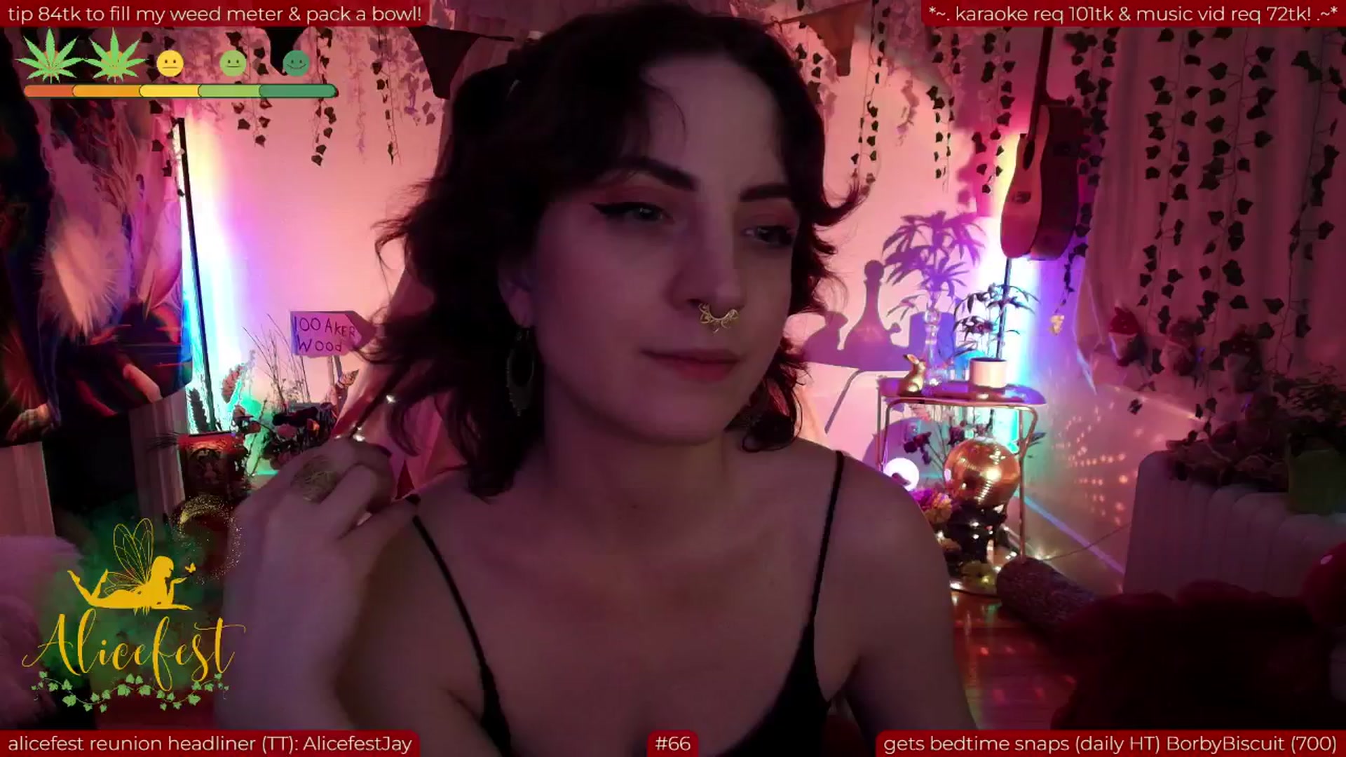 Gallery image thumbnail from aliceisonfire's myfreecams stream on, 06/16/2025, 13:47 image 9 of 20