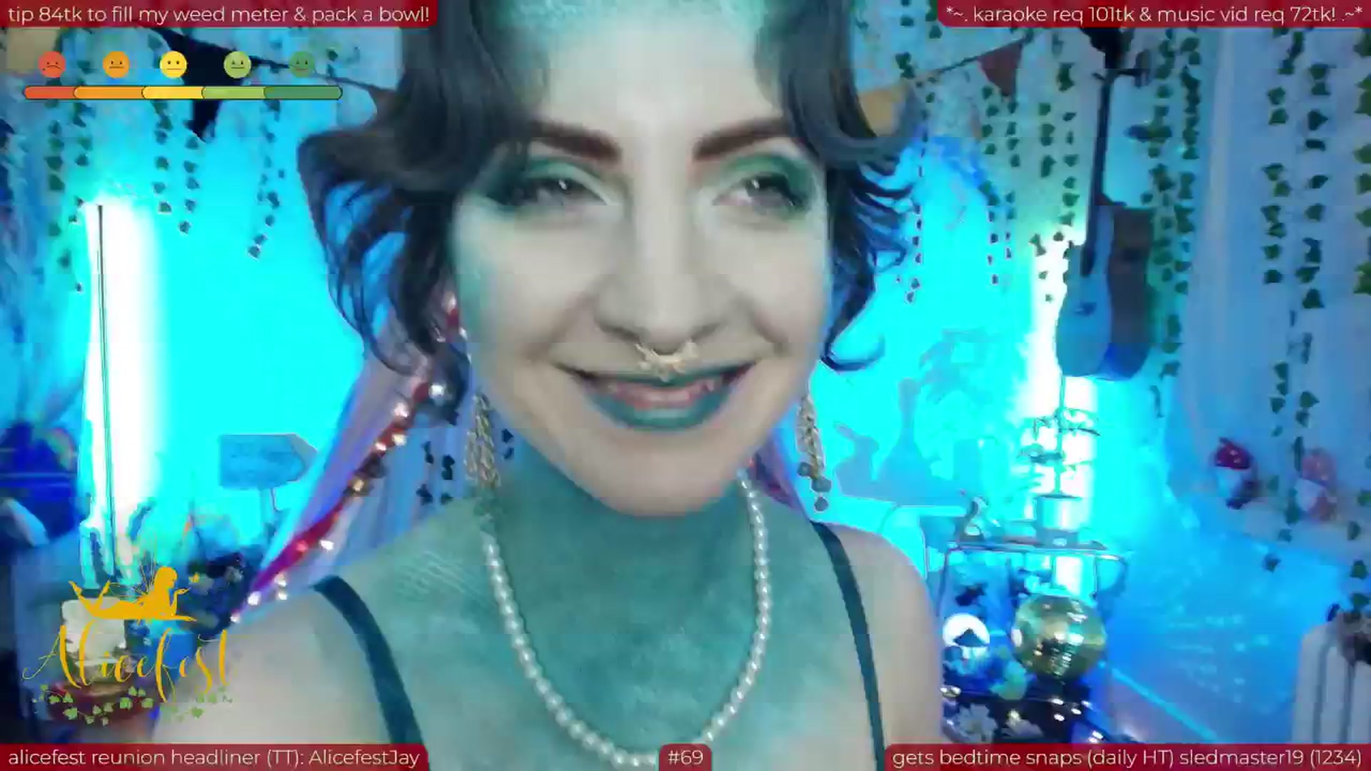 Gallery image thumbnail from aliceisonfire's myfreecams stream on, 06/19/2025, 08:48 image 4 of 20