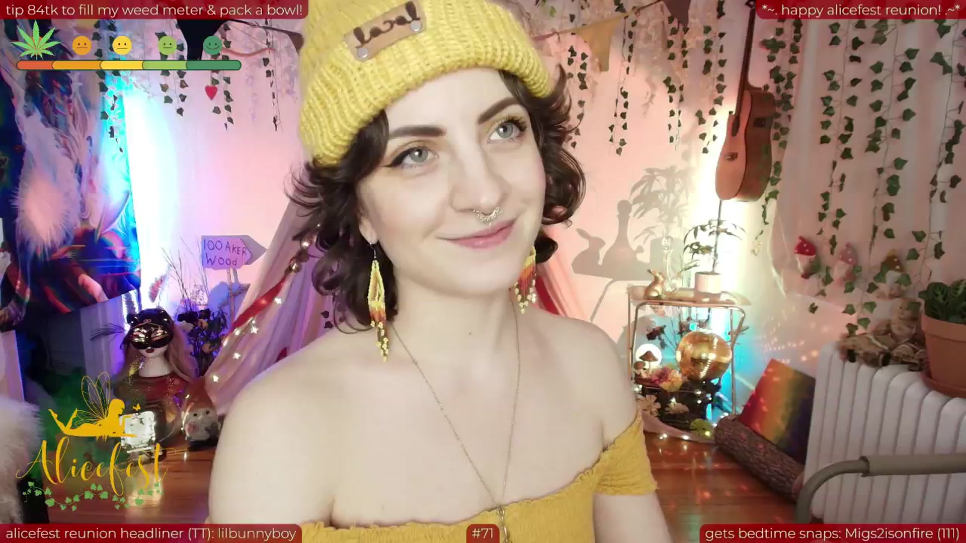 Gallery image thumbnail from aliceisonfire's myfreecams stream on, 06/23/2025, 10:52 image 4 of 20