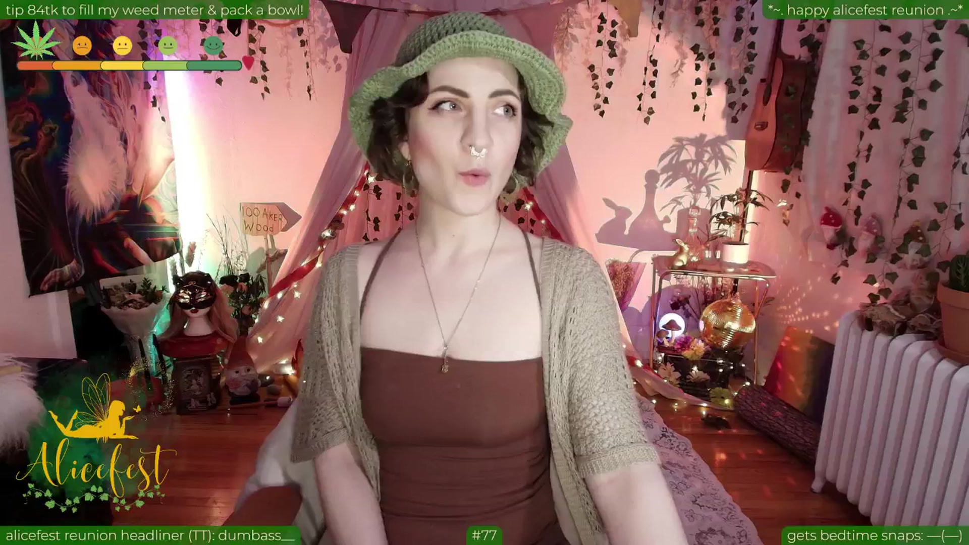 Gallery image thumbnail from aliceisonfire's myfreecams stream on, 06/29/2025, 11:55 image 1 of 20