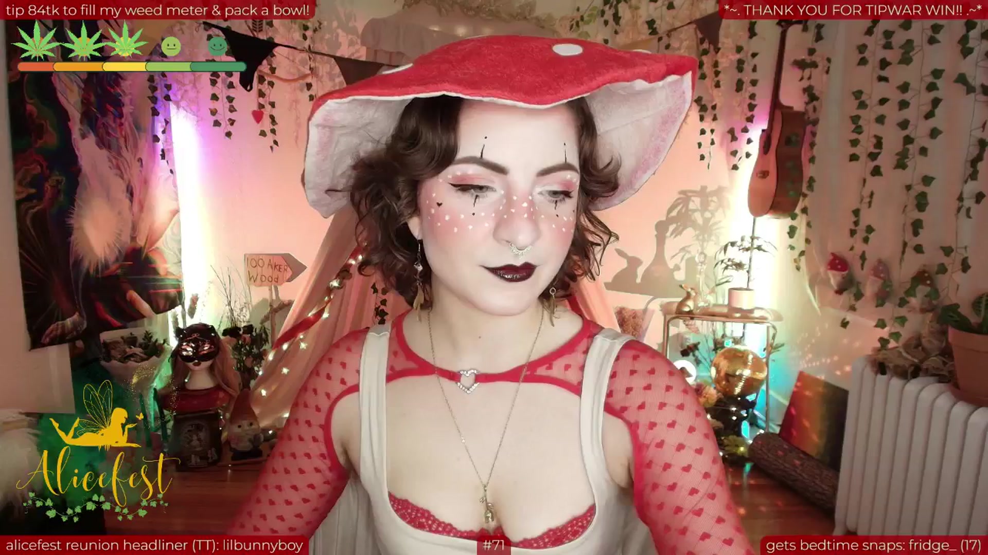 Gallery image thumbnail from aliceisonfire's myfreecams stream on, 07/01/2025, 09:43 image 1 of 20