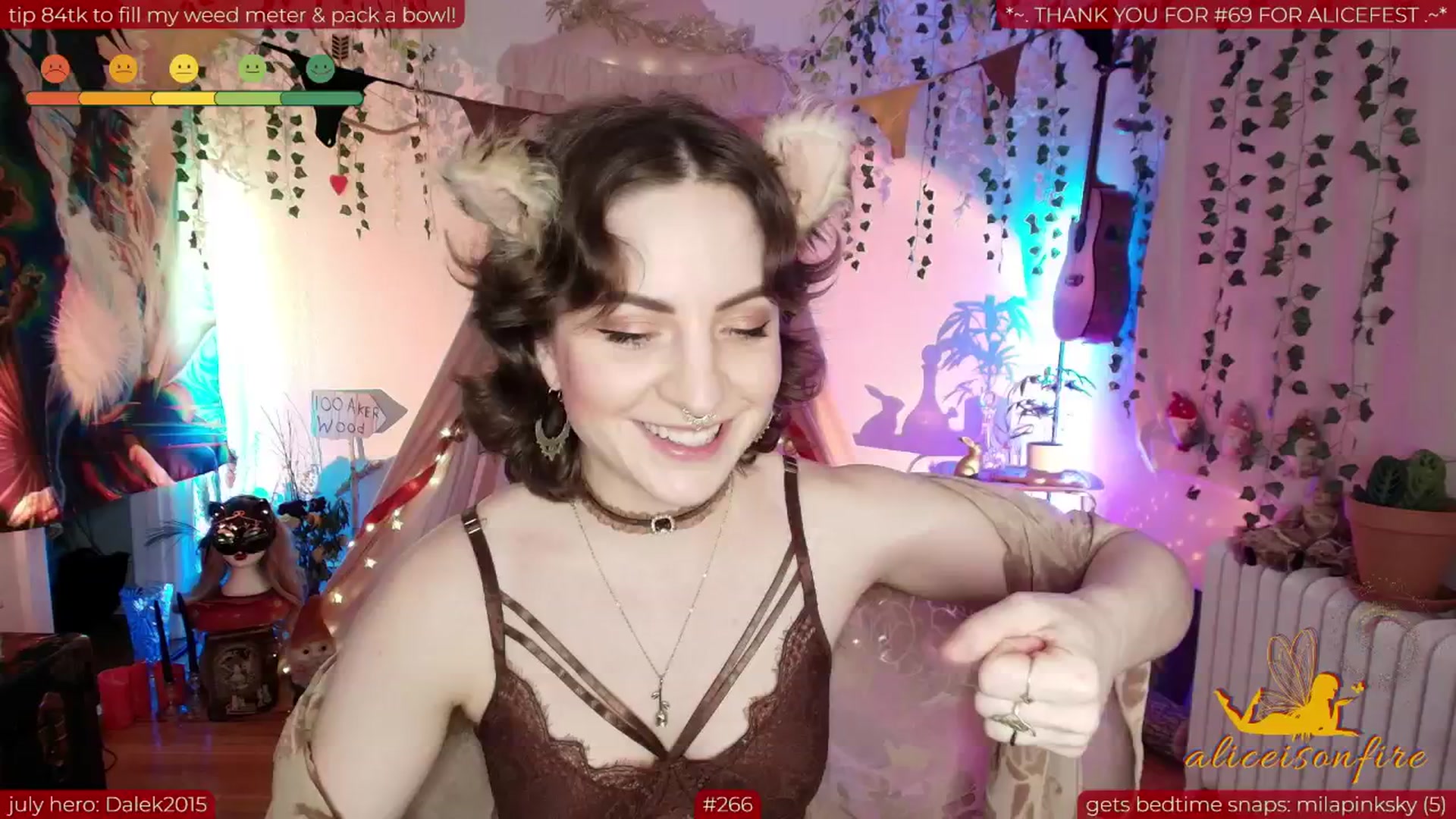 Gallery image thumbnail from aliceisonfire's myfreecams stream on, 07/05/2025, 09:36 image 1 of 20