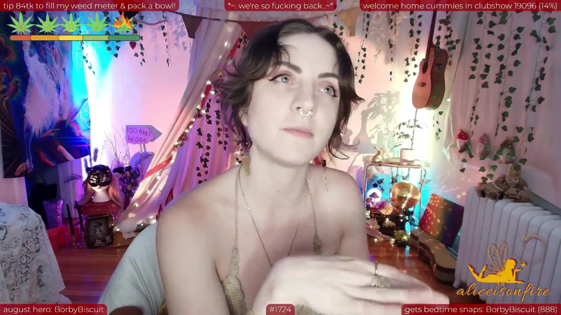 Gallery image thumbnail from aliceisonfire's myfreecams stream on, 08/06/2025, 09:34 image 14 of 20